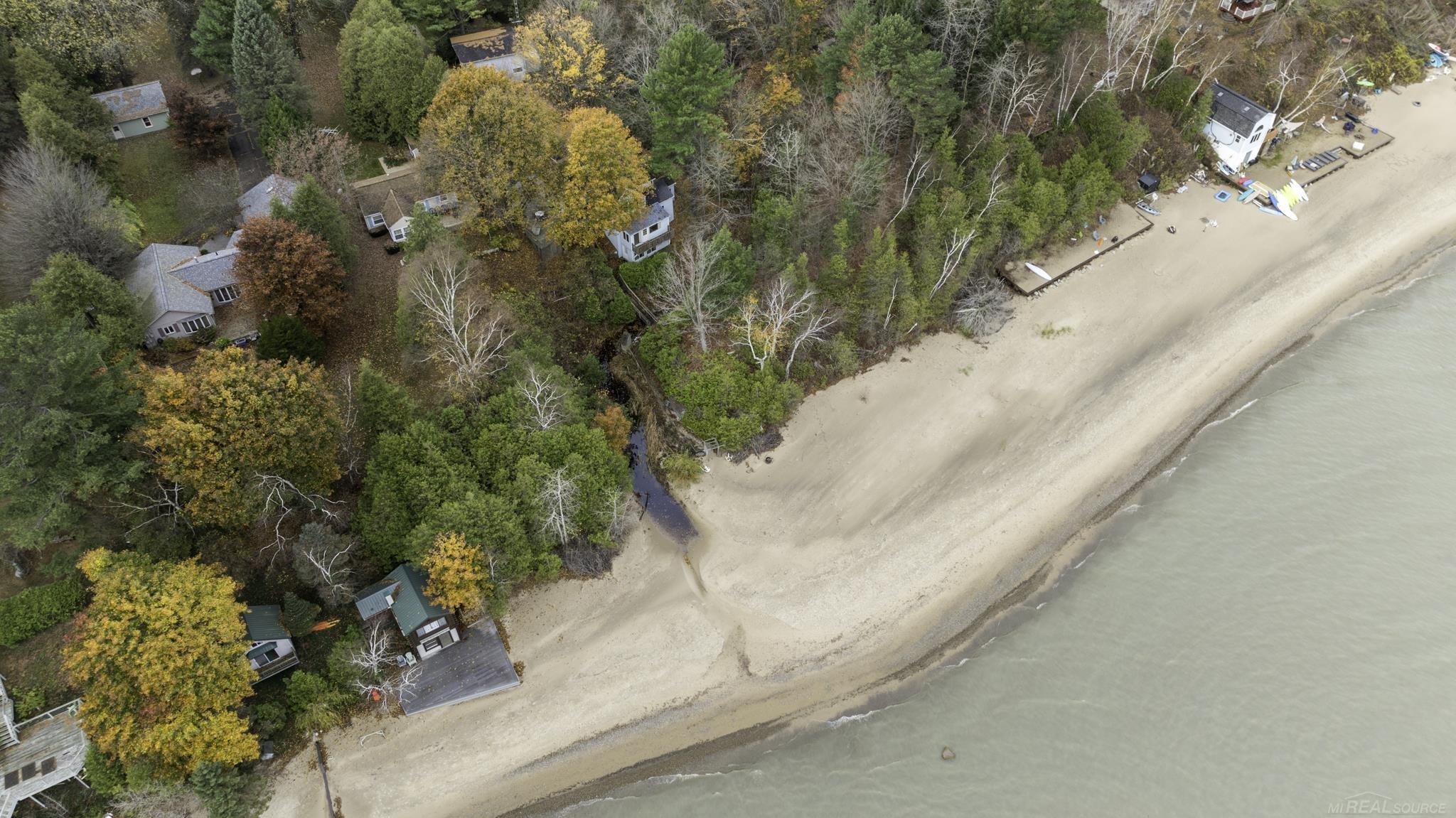 1893 S Lakeshore Road