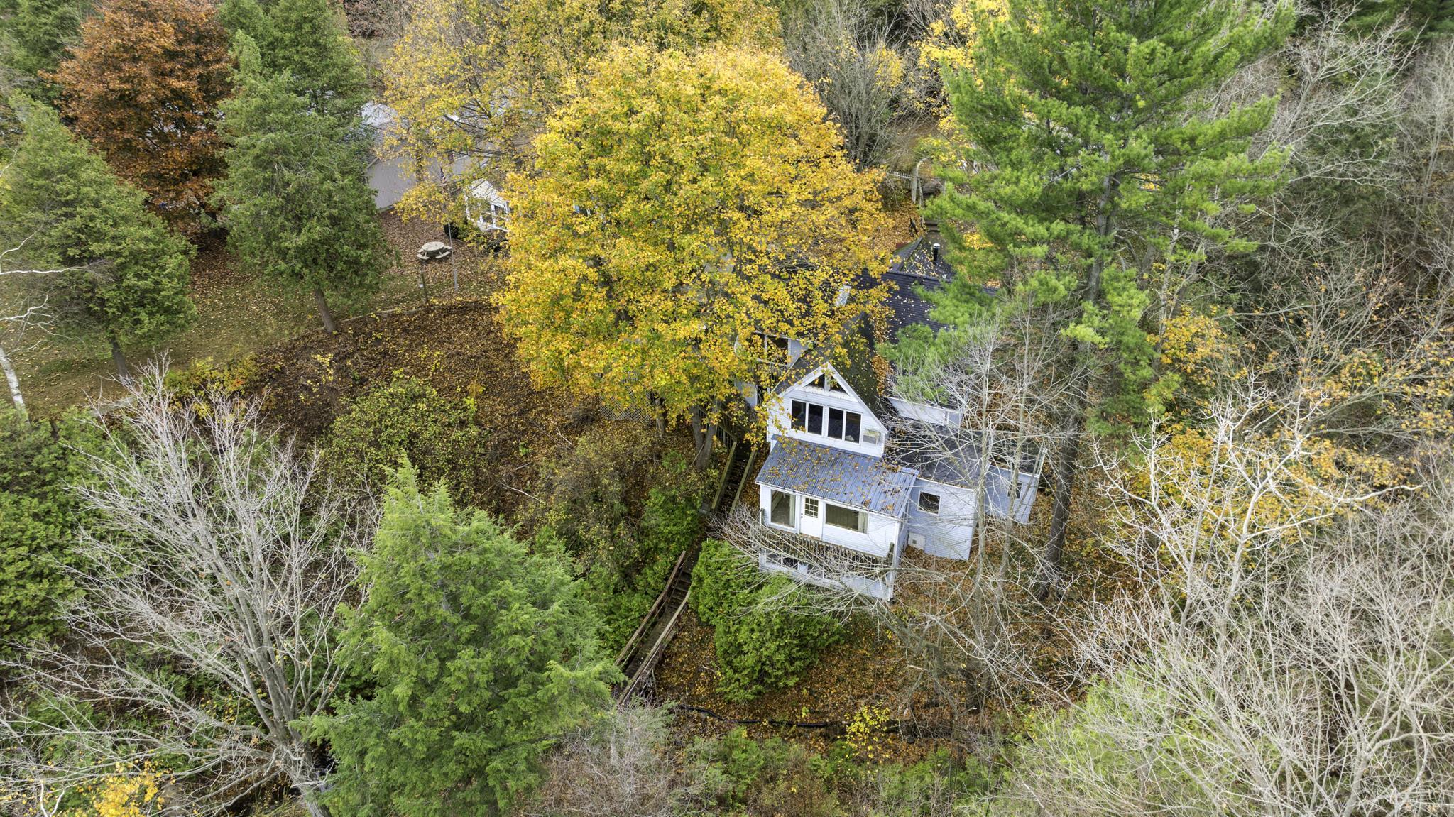 1893 S Lakeshore Road