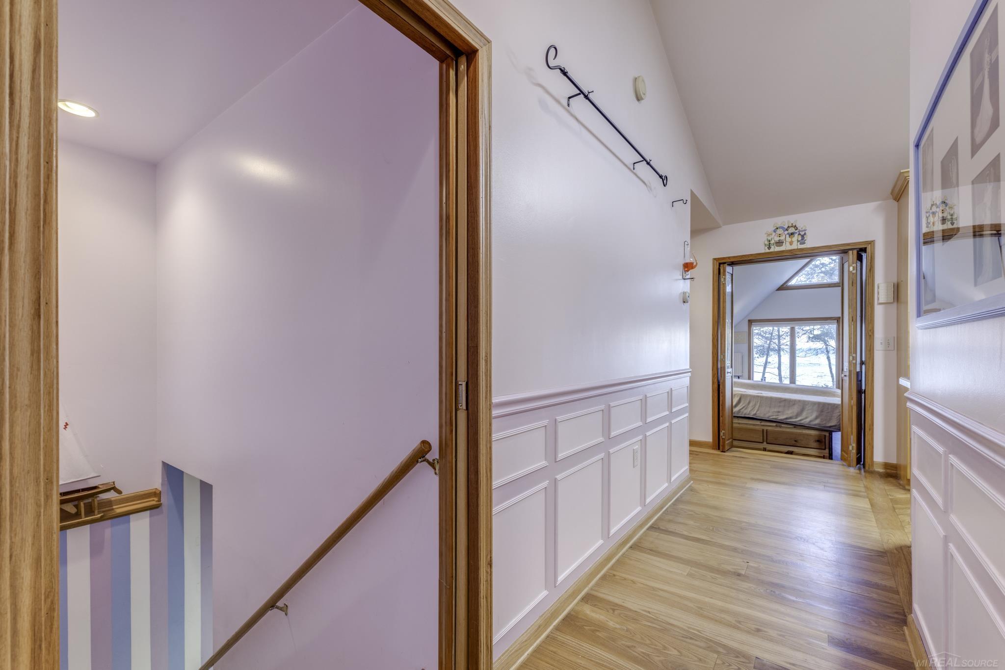 1893 S Lakeshore Road