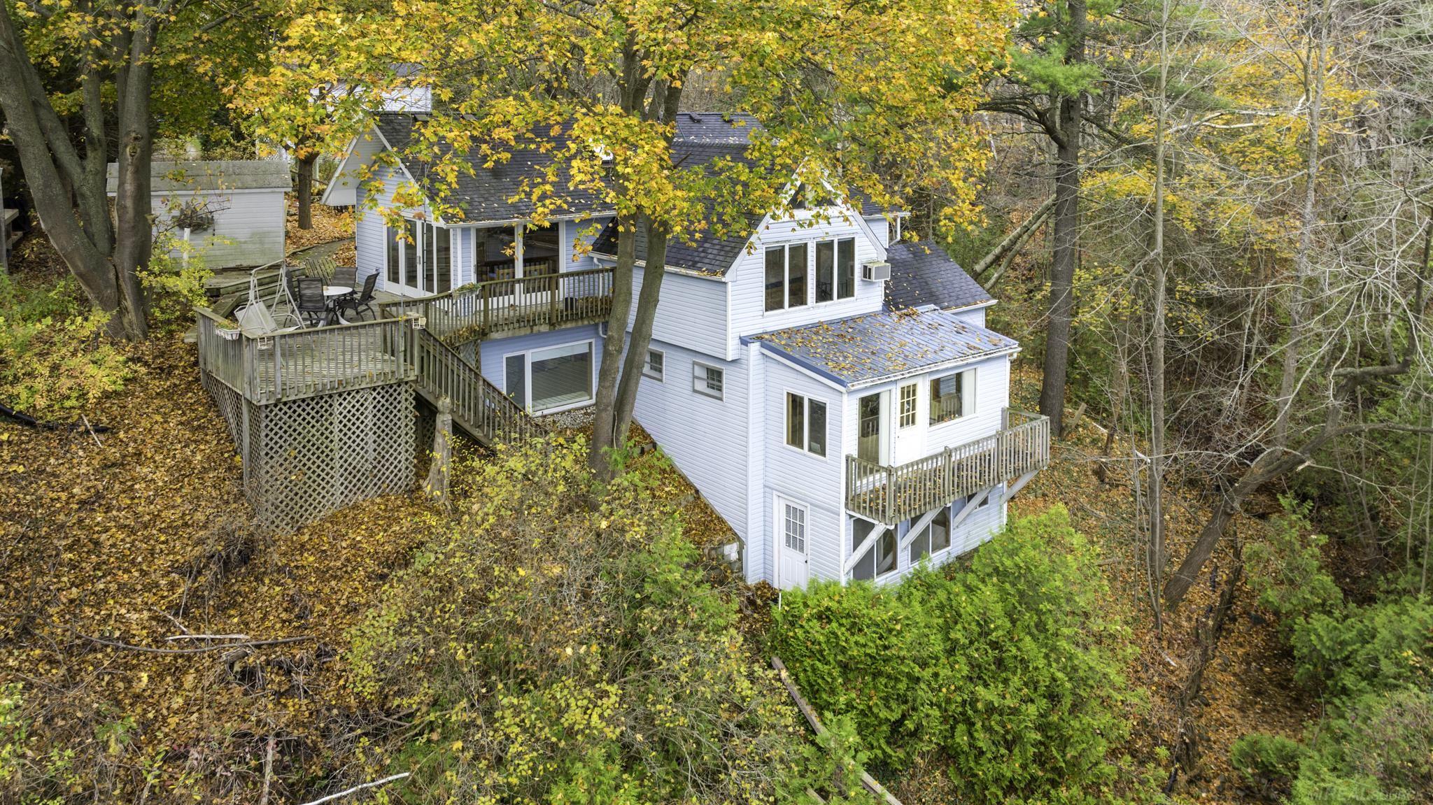 1893 S Lakeshore Road