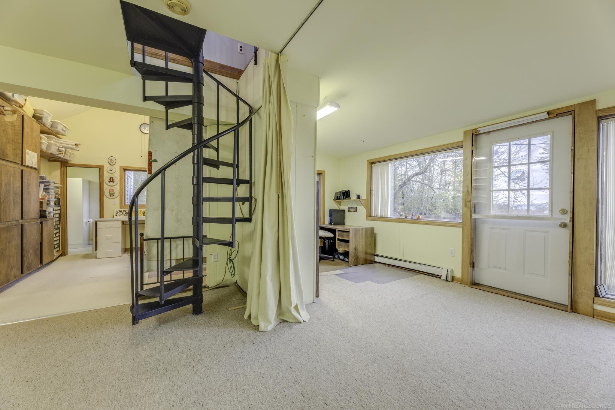 1893 S Lakeshore Road