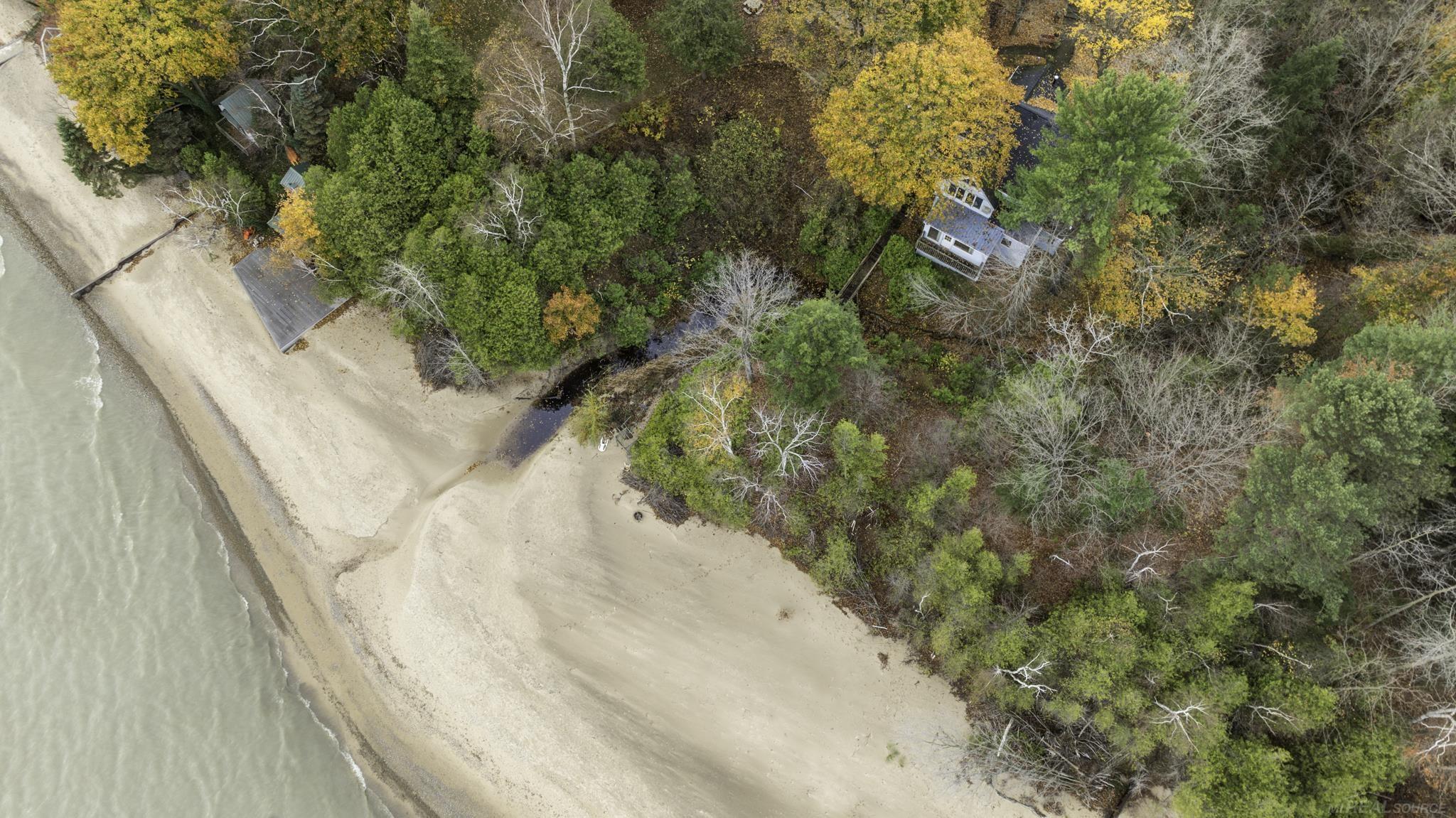 1893 S Lakeshore Road