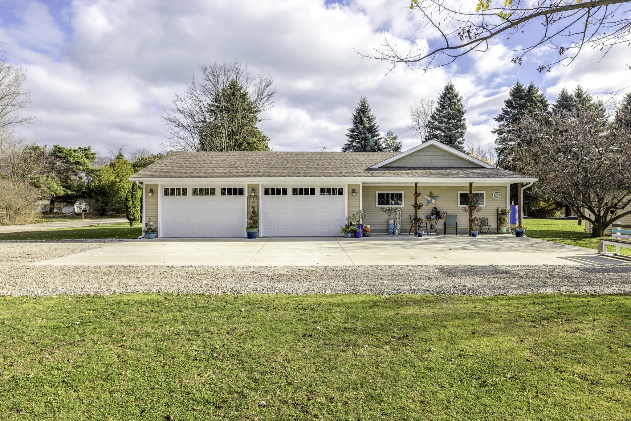 7124 Baker Road