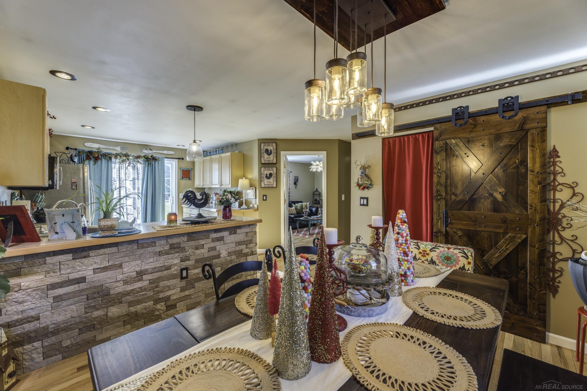 7124 Baker Road