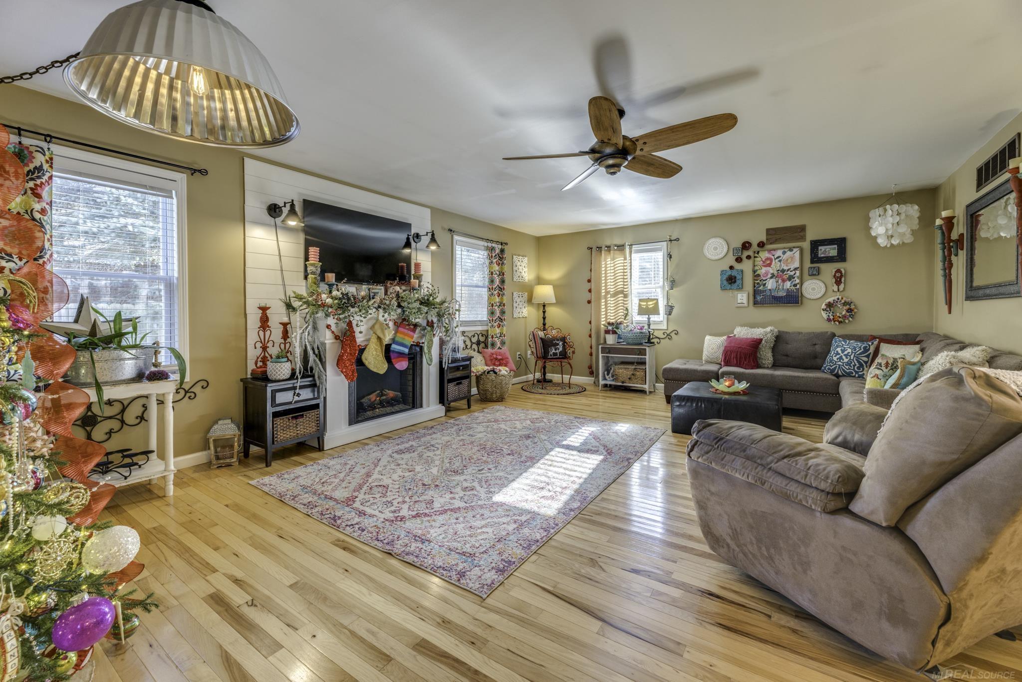 7124 Baker Road