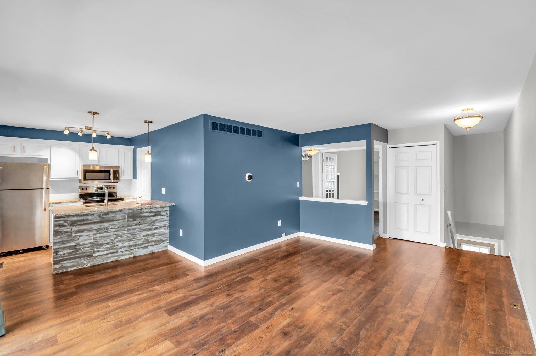 211 Lake Village Drive