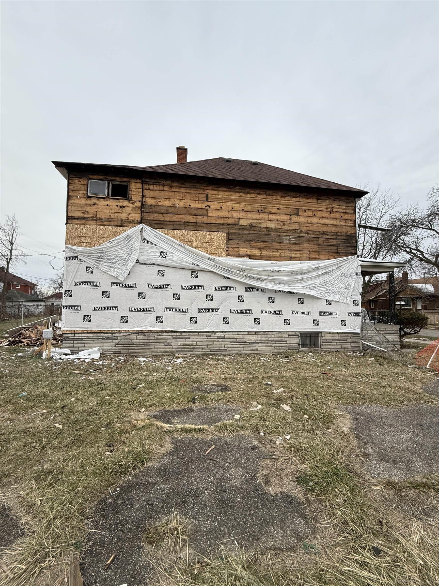 3215 Columbus Street