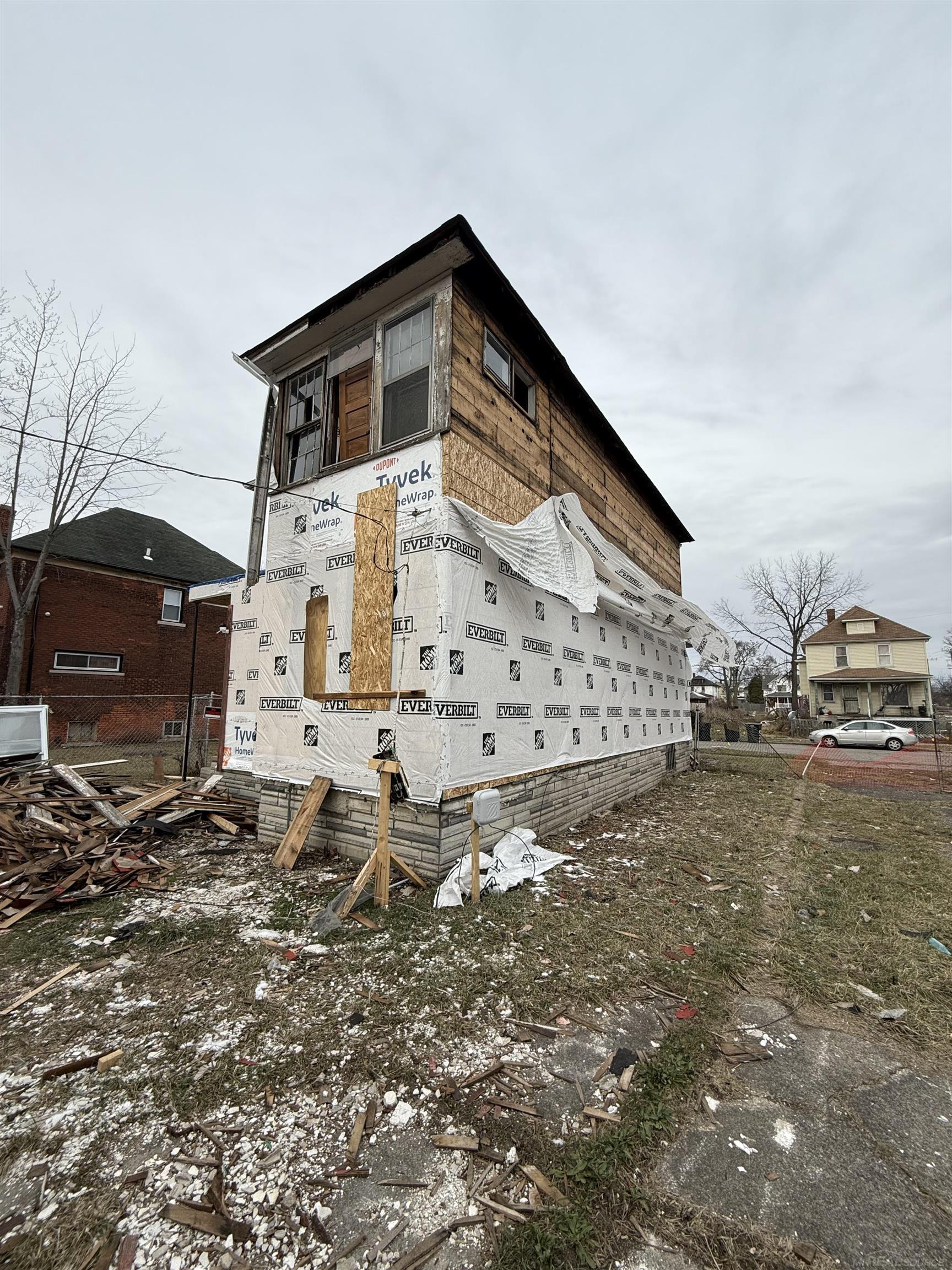 3215 Columbus Street
