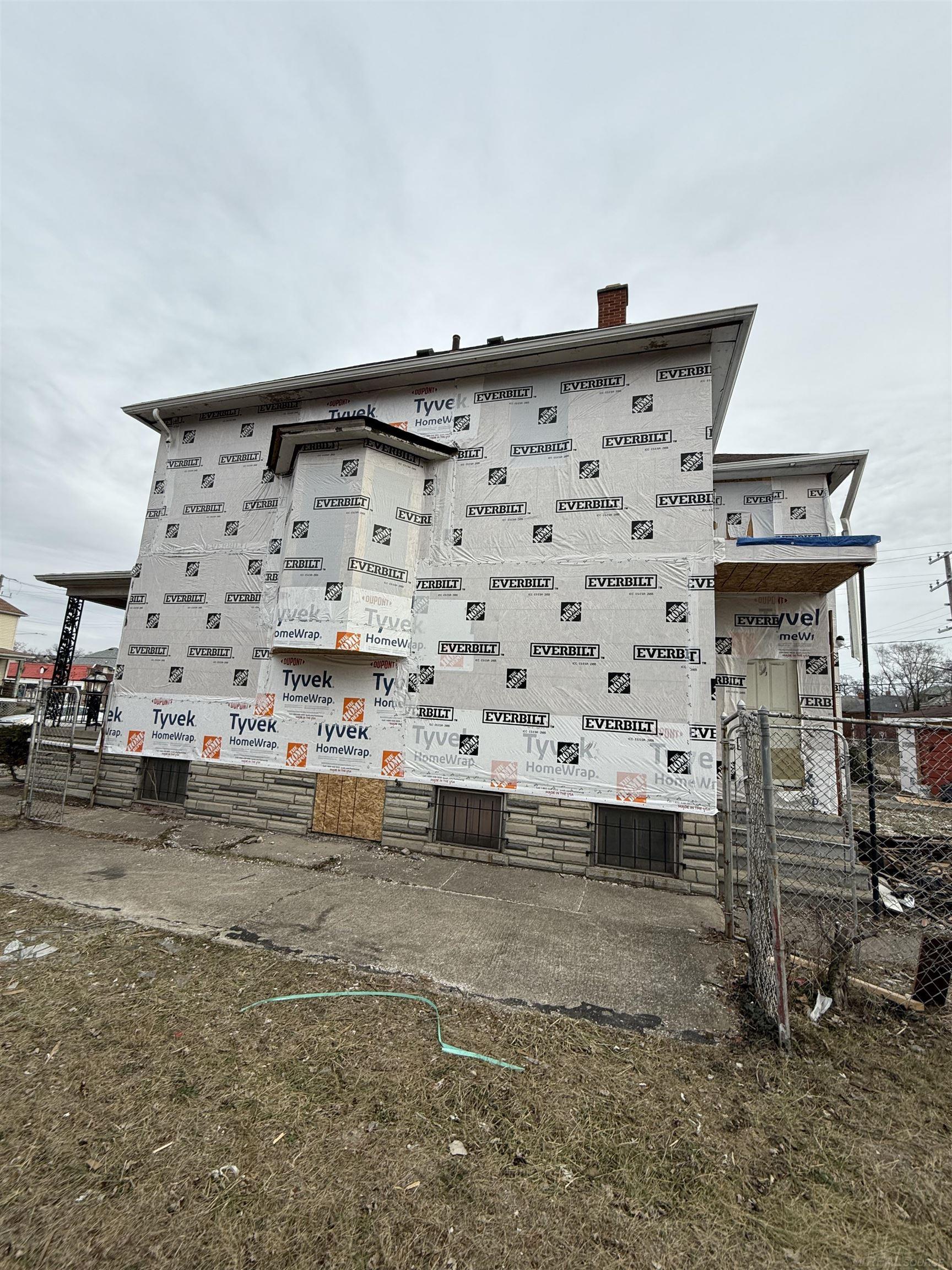 3215 Columbus Street