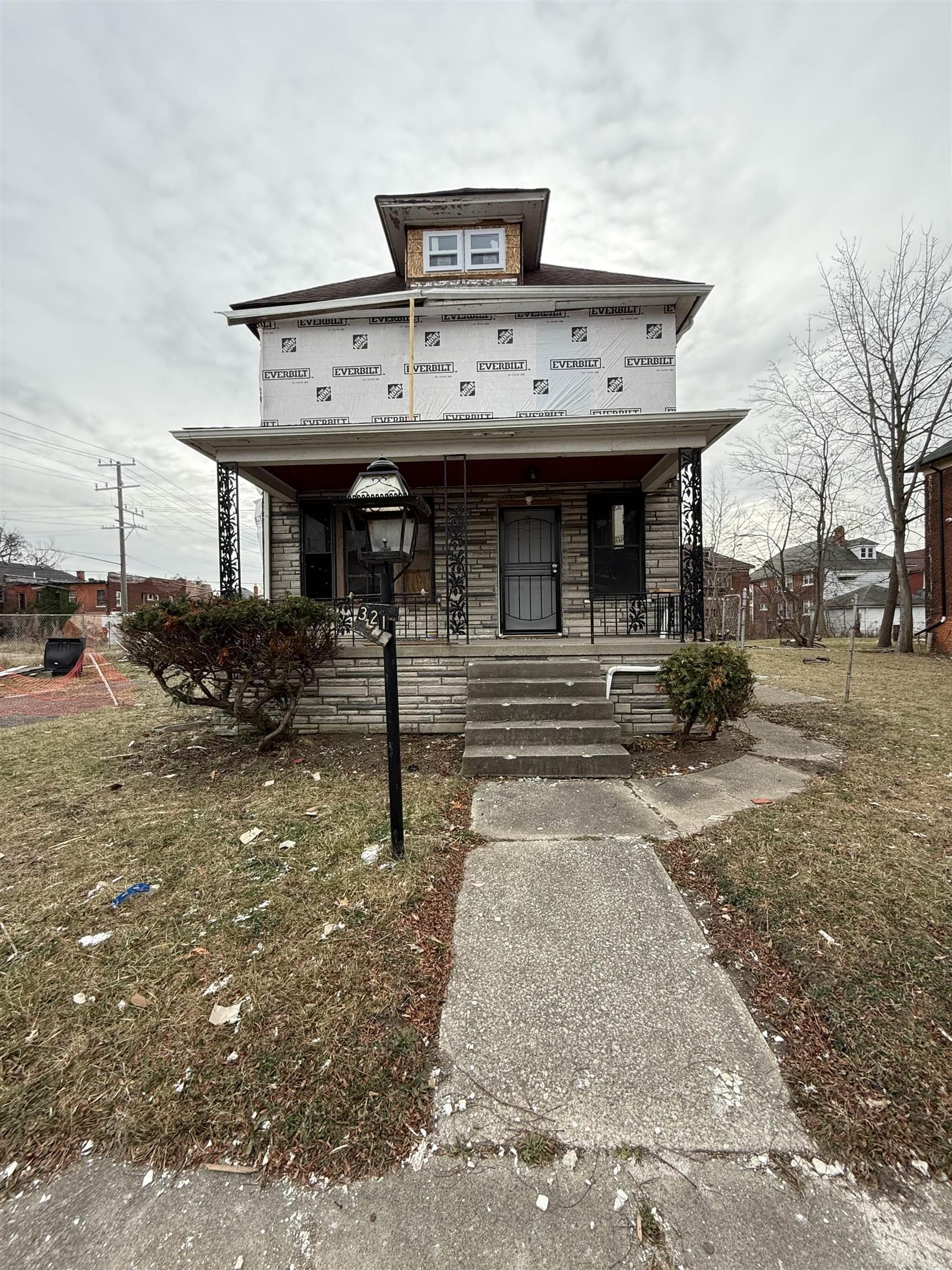 3215 Columbus Street