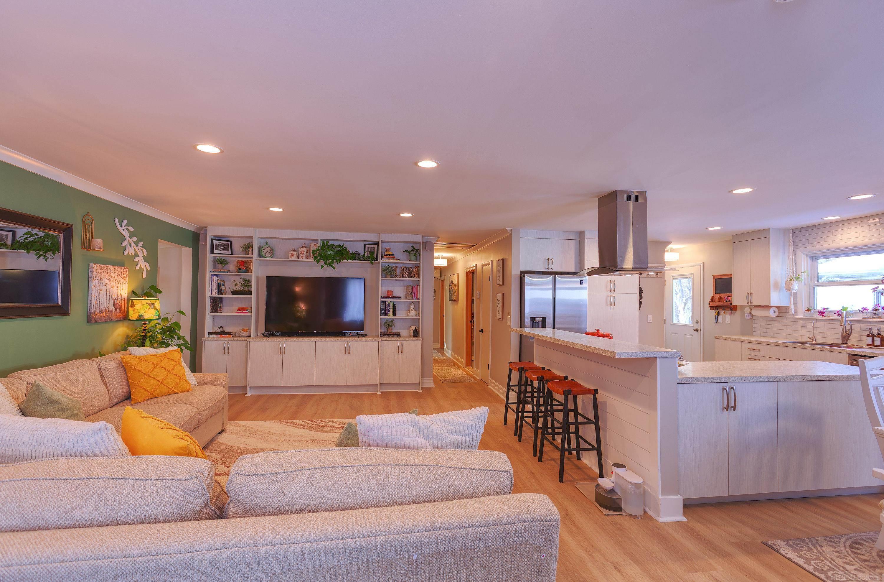 7605 Old Pond Drive