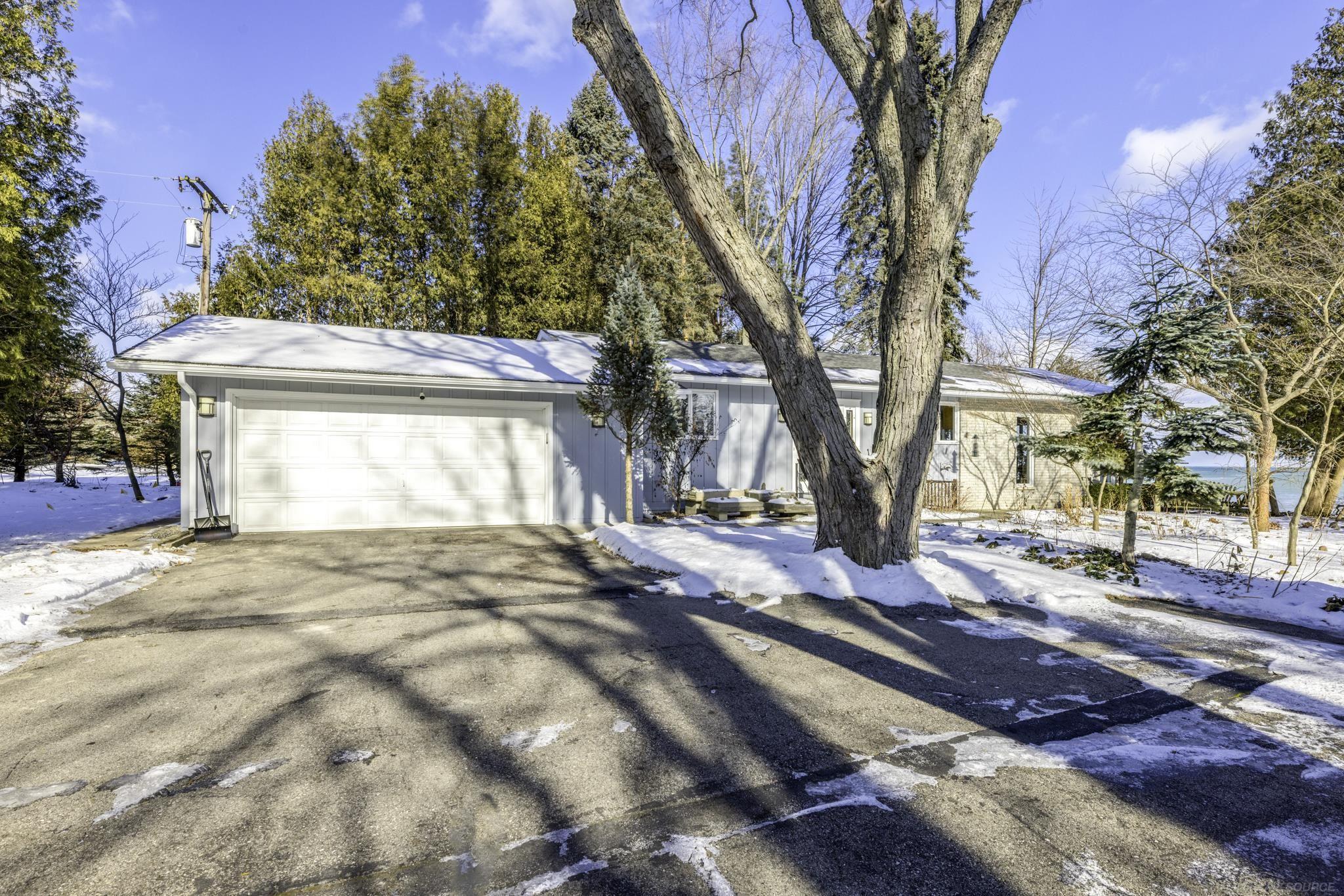 841 S Lakeshore Road
