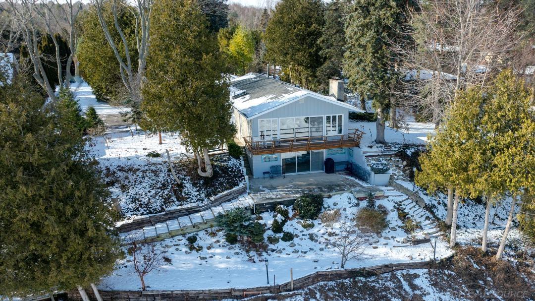 841 S Lakeshore Road