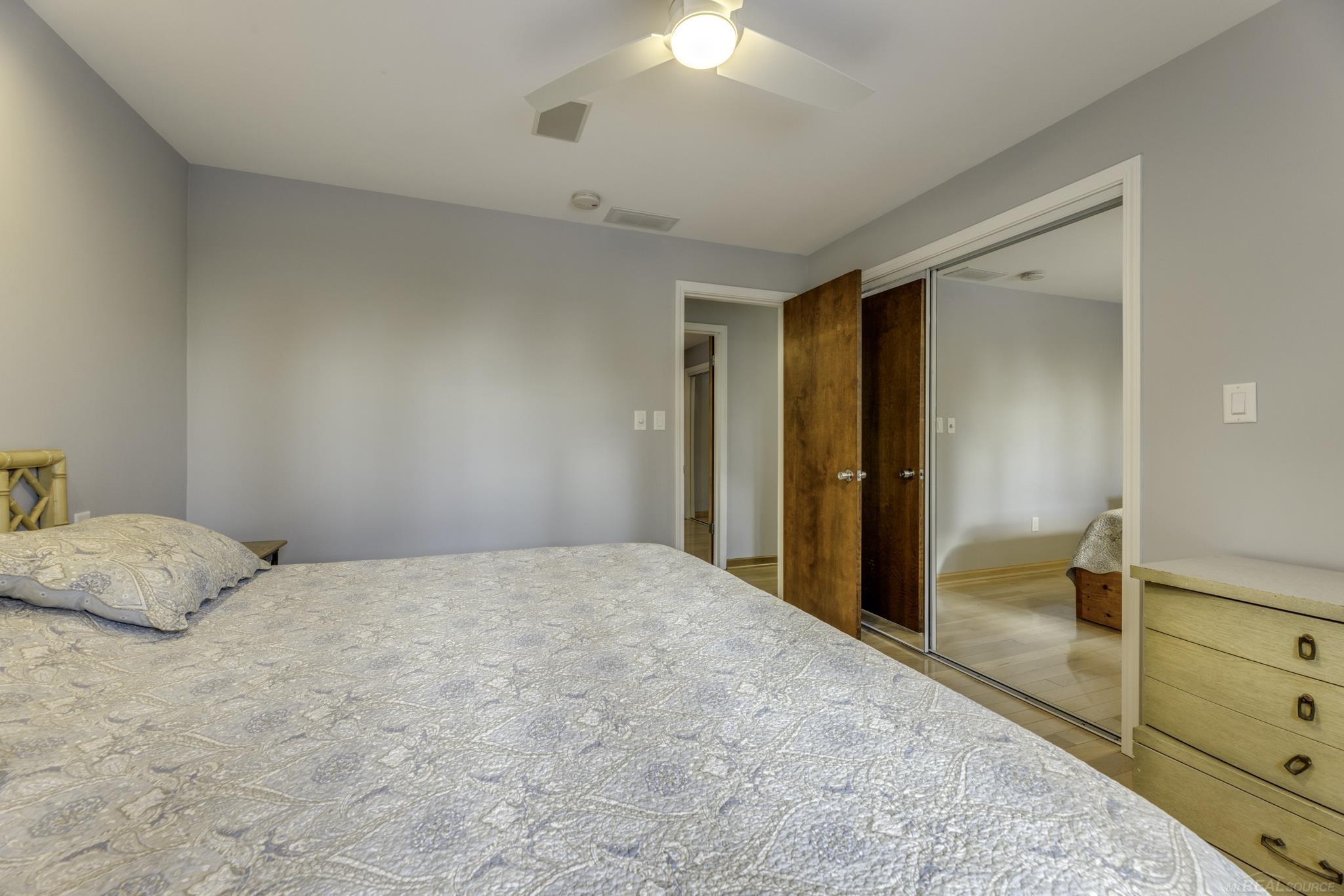 841 S Lakeshore Road