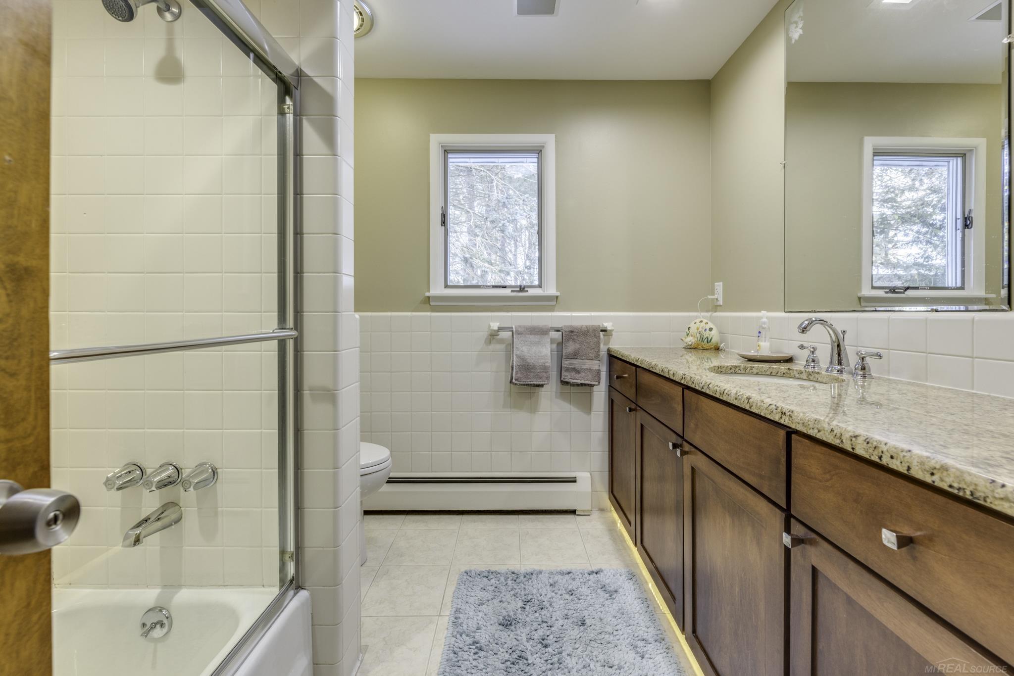 841 S Lakeshore Road