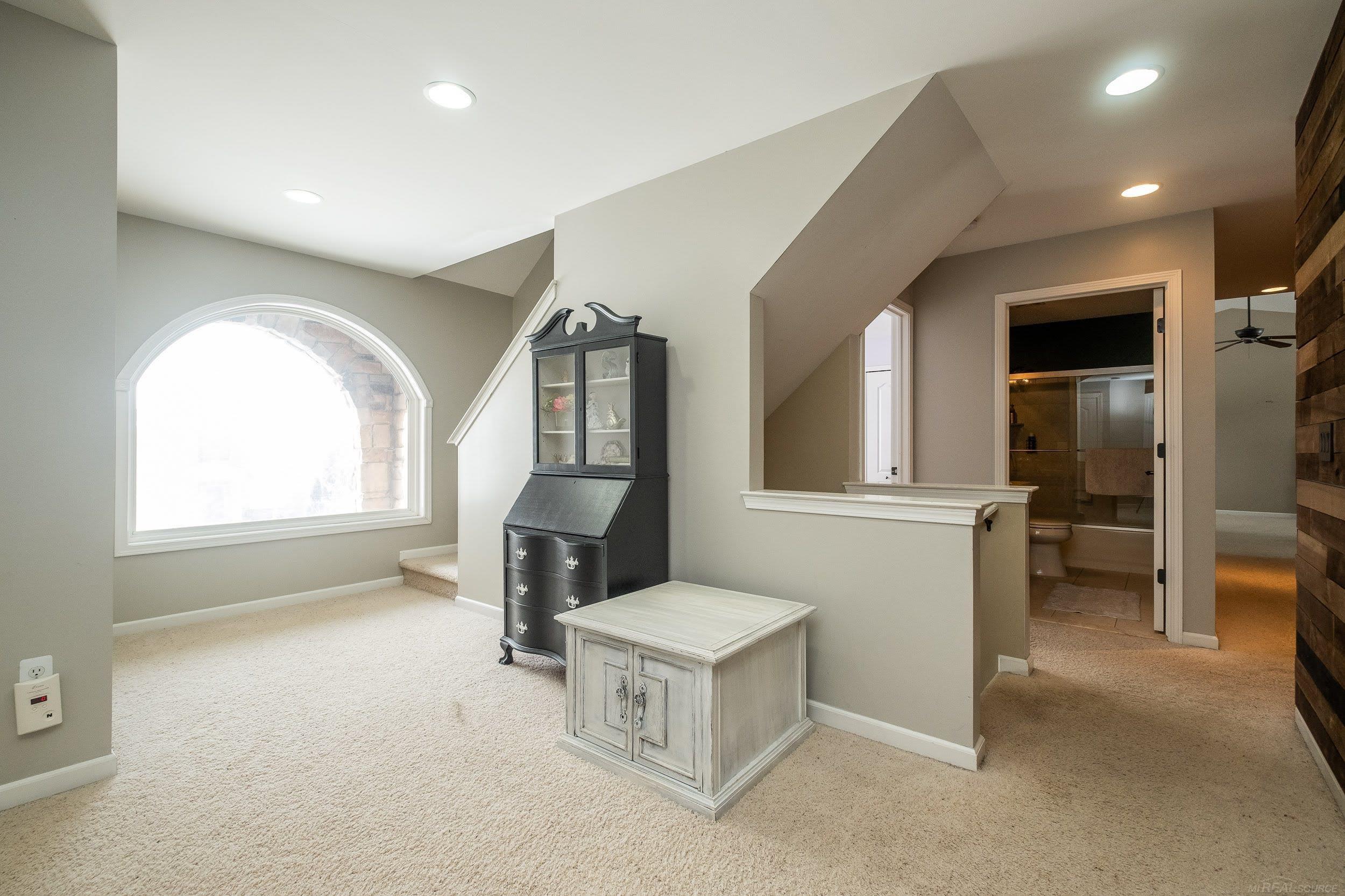 61048 Winterberry Drive