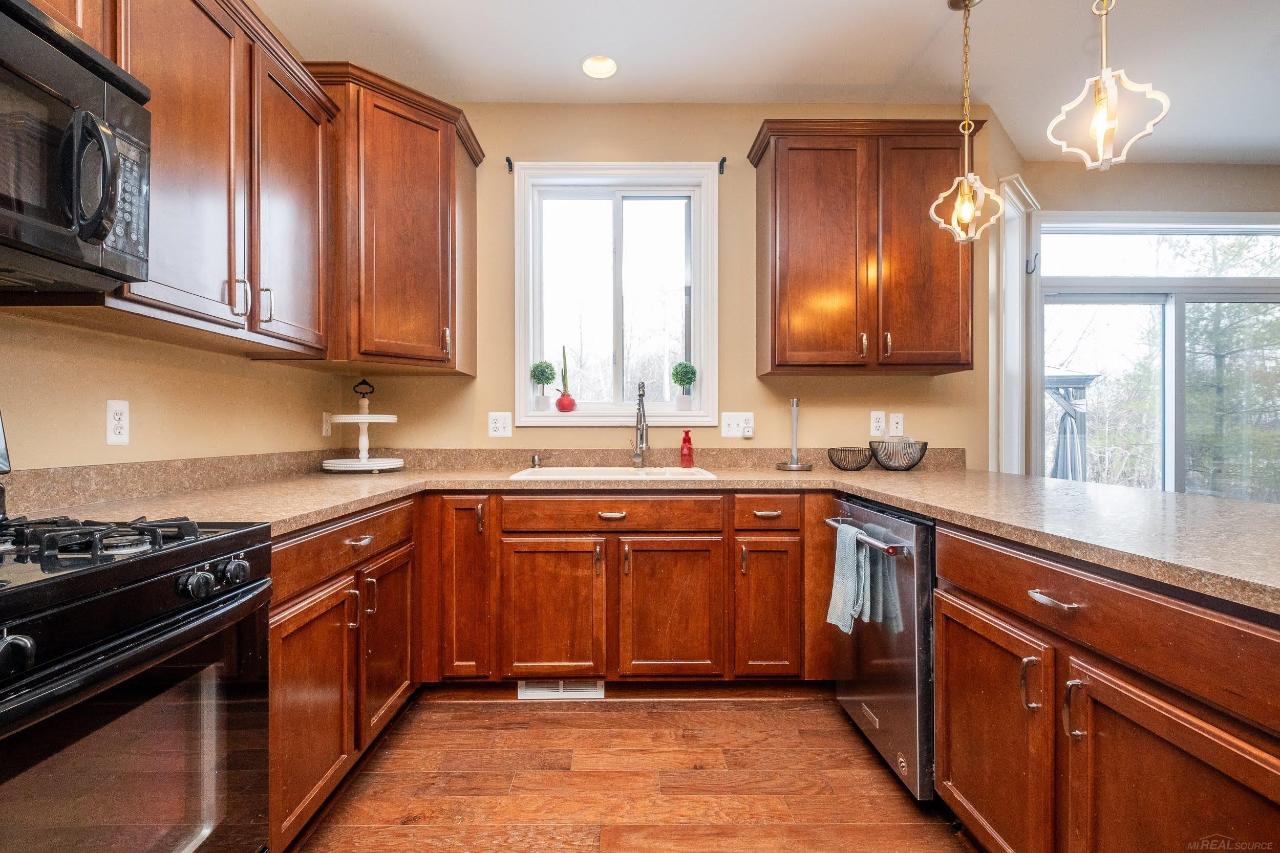61048 Winterberry Drive