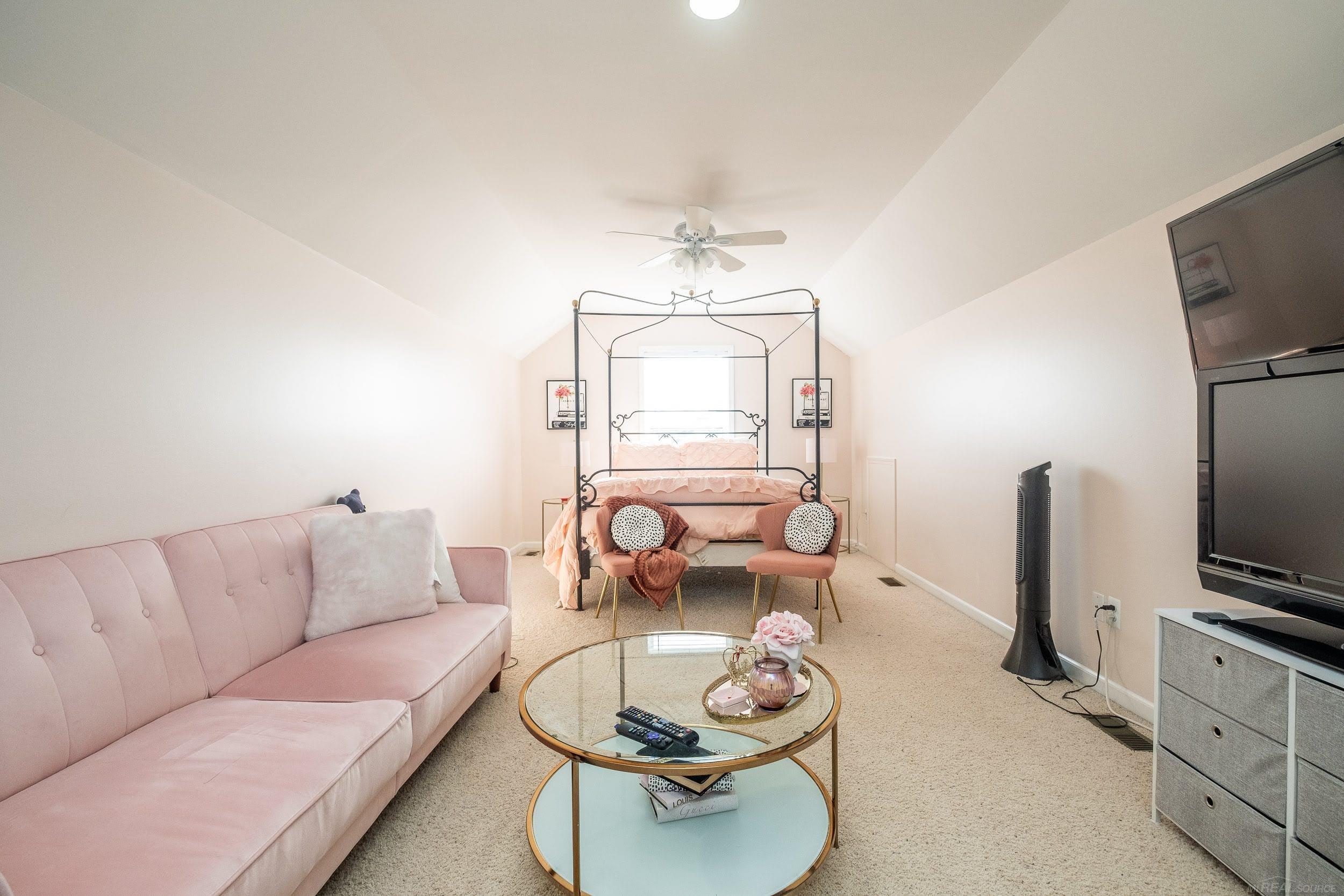 61048 Winterberry Drive