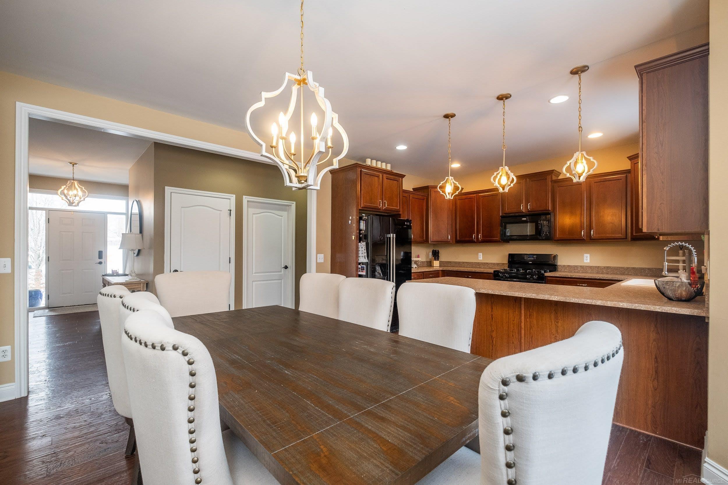 61048 Winterberry Drive