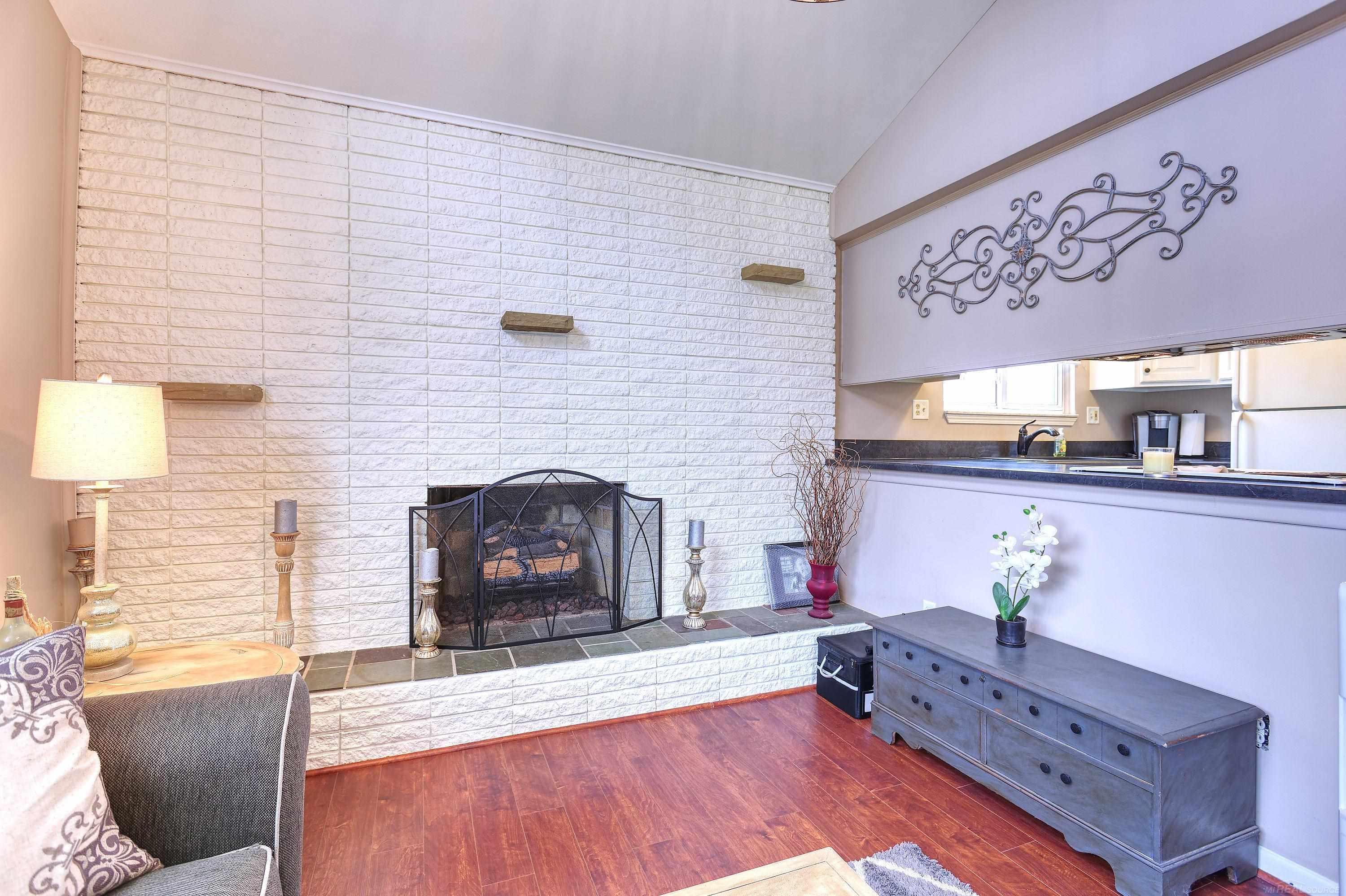 13103 Iowa Drive