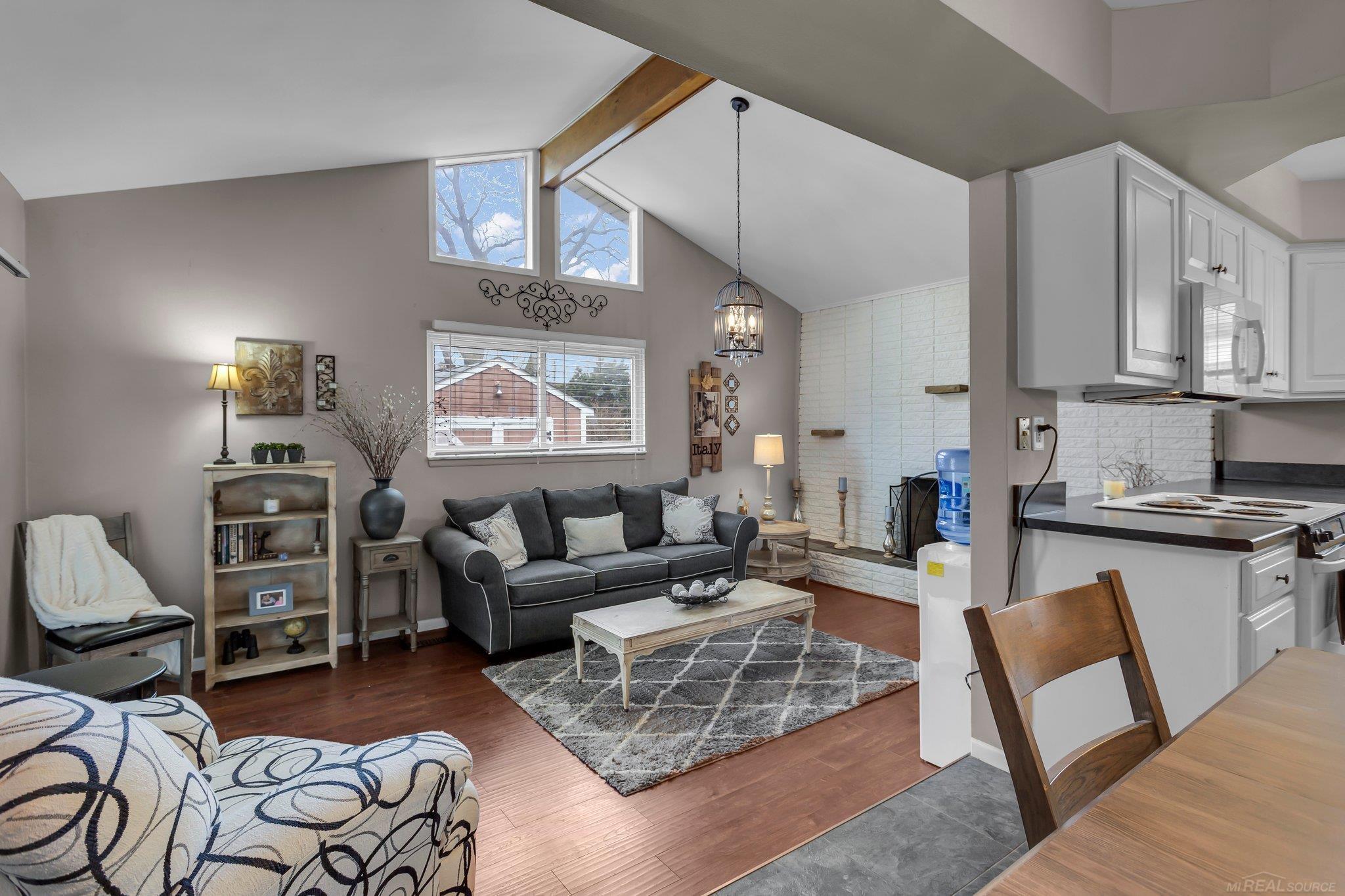 13103 Iowa Drive