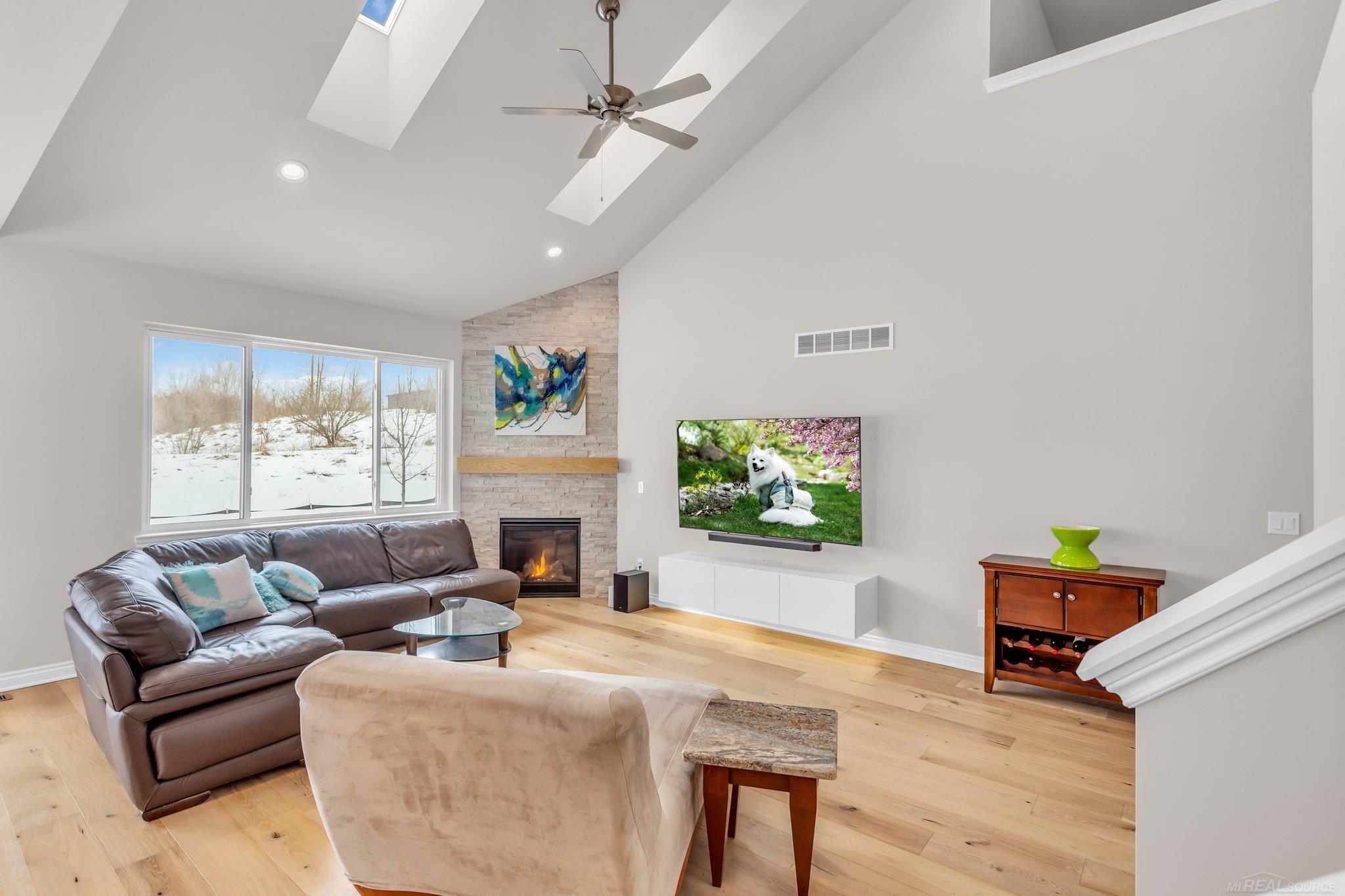 755 Brookstone Drive