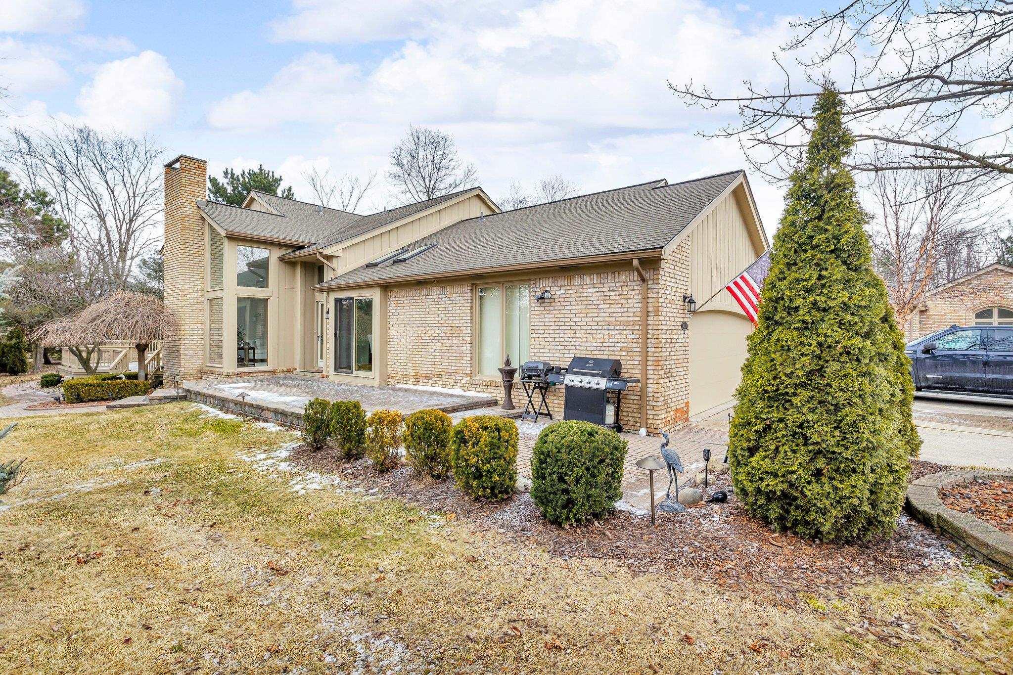 43173 W Kirkwood Drive