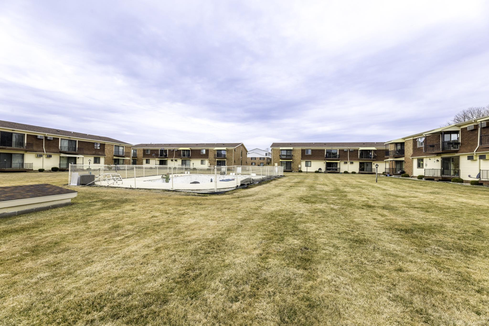 1900 River E6 Road # E6