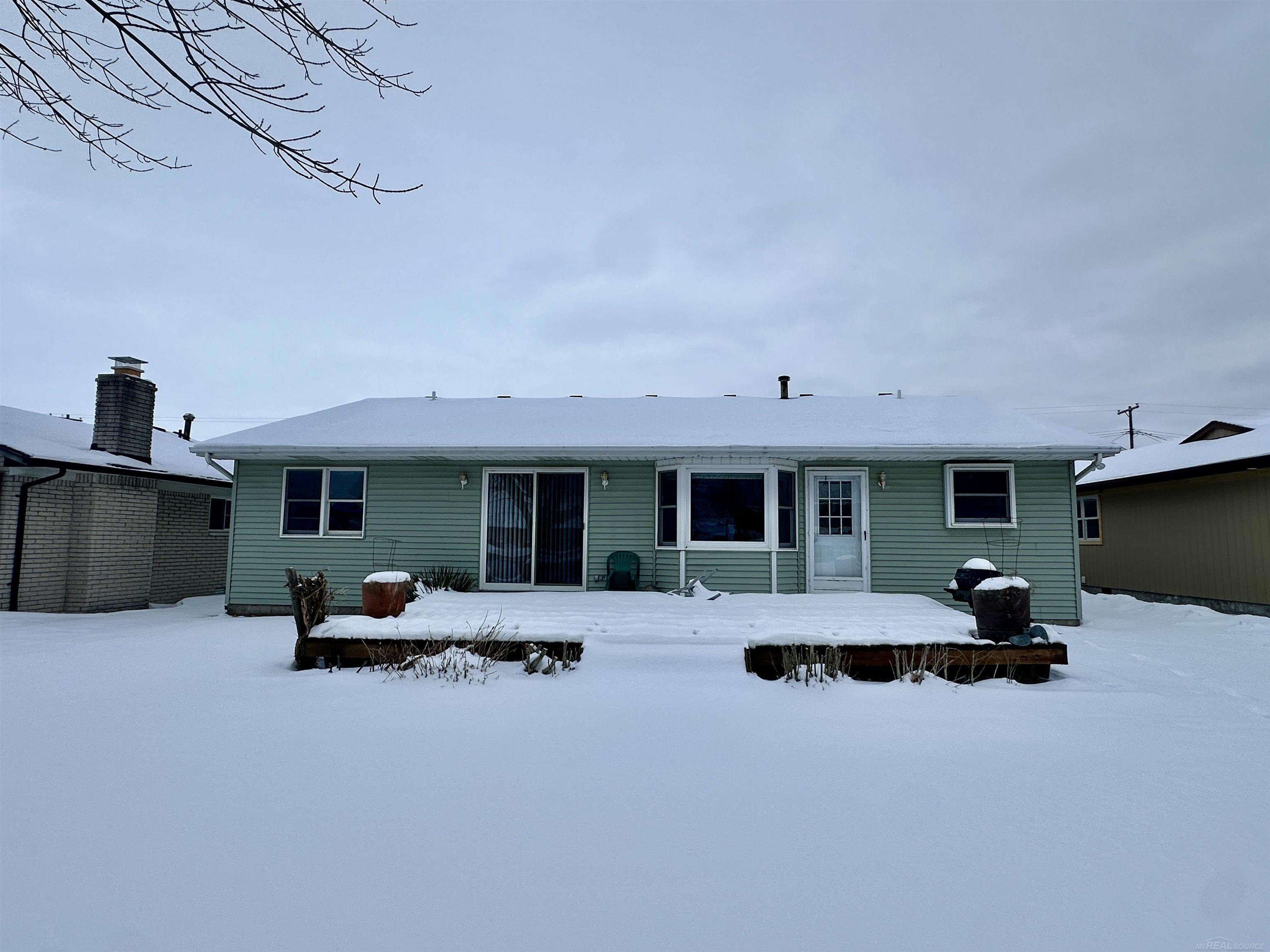 7599 Colony Drive