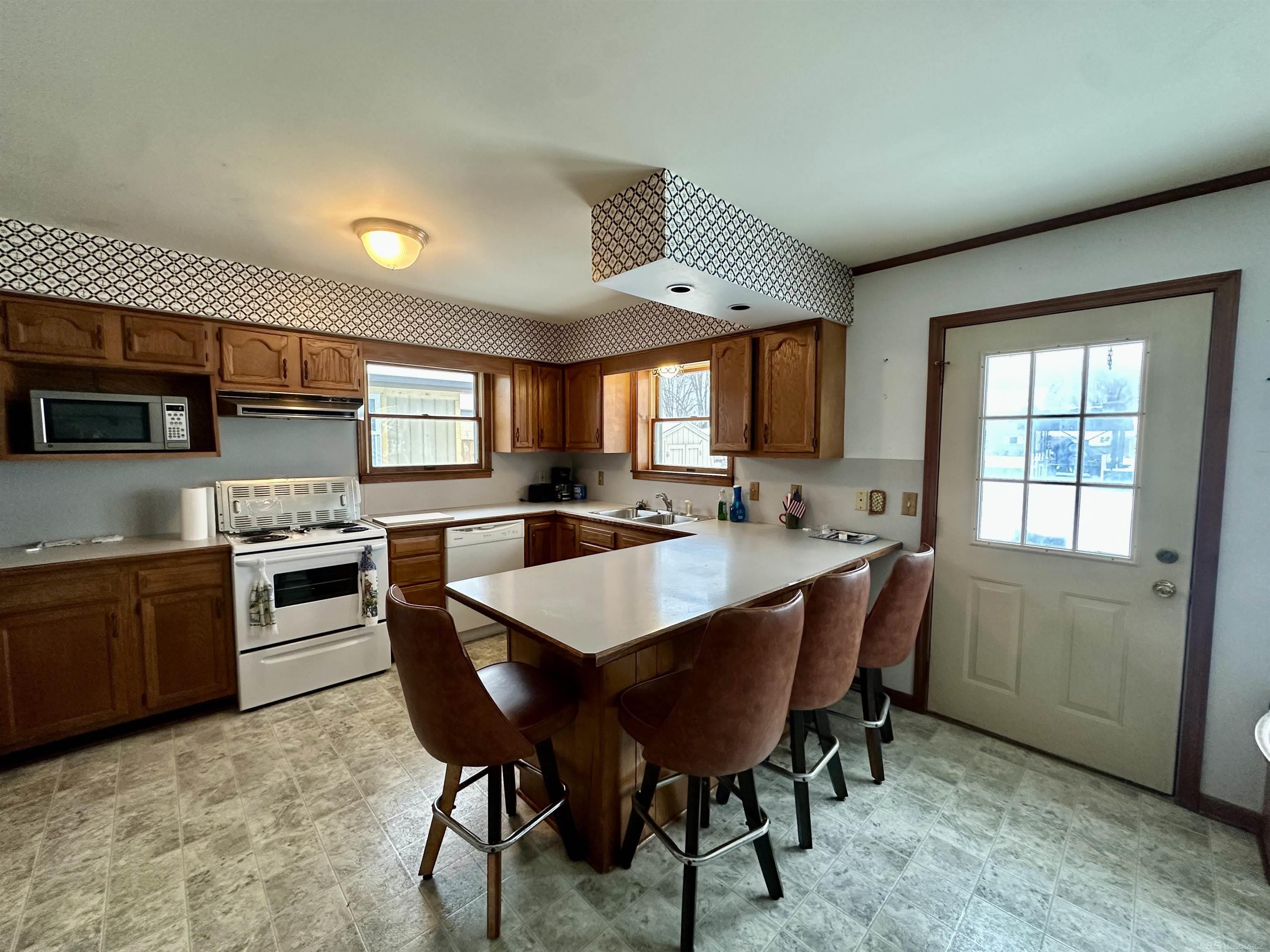 7599 Colony Drive