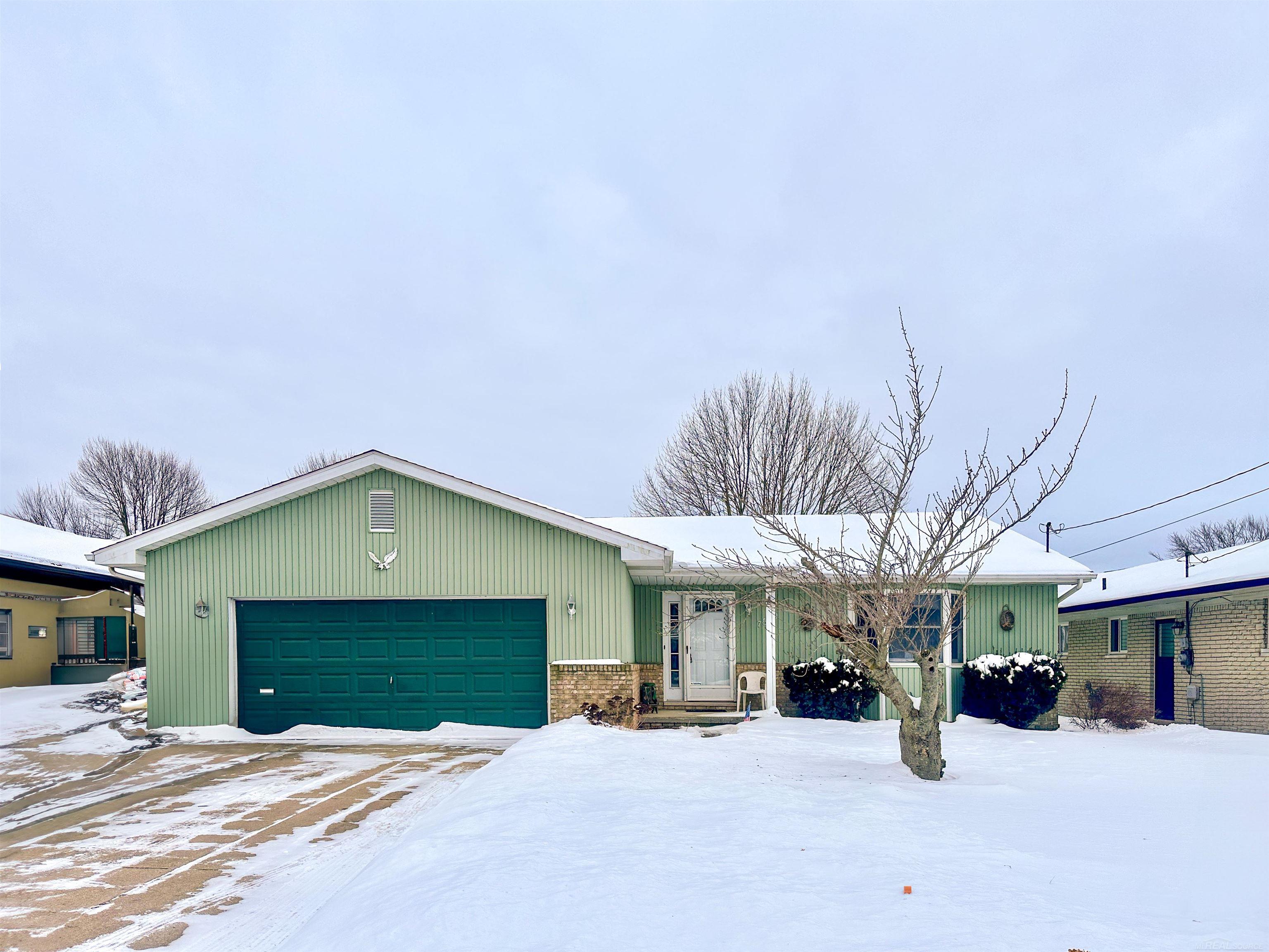 7599 Colony Drive