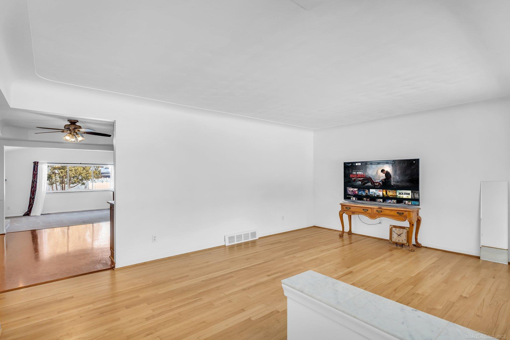 5111 Solar Drive
