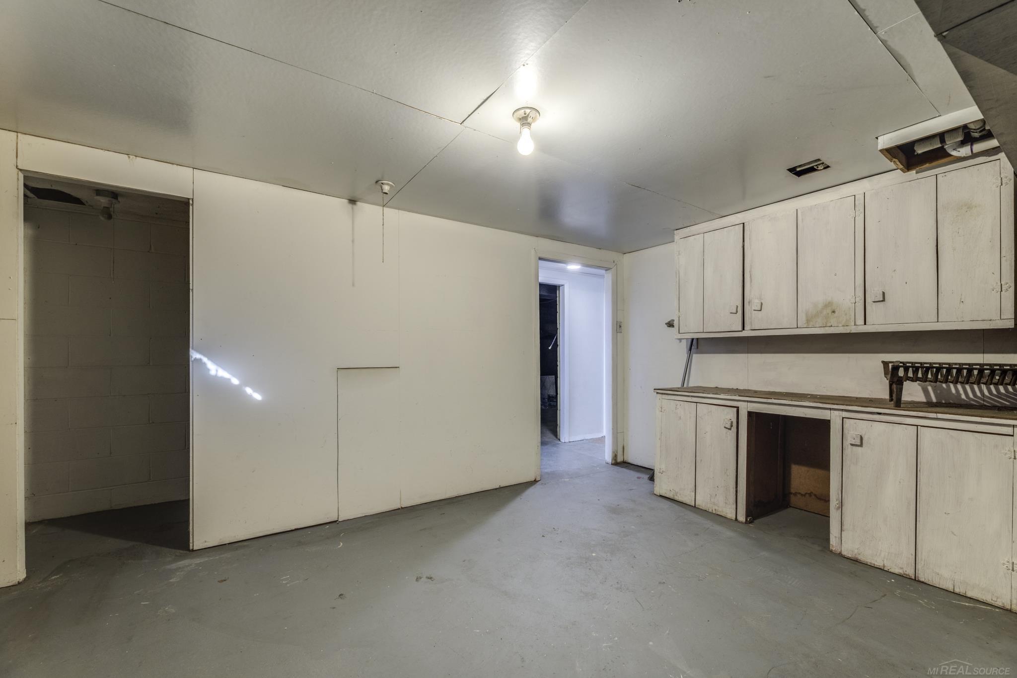 3126 Gratiot Avenue