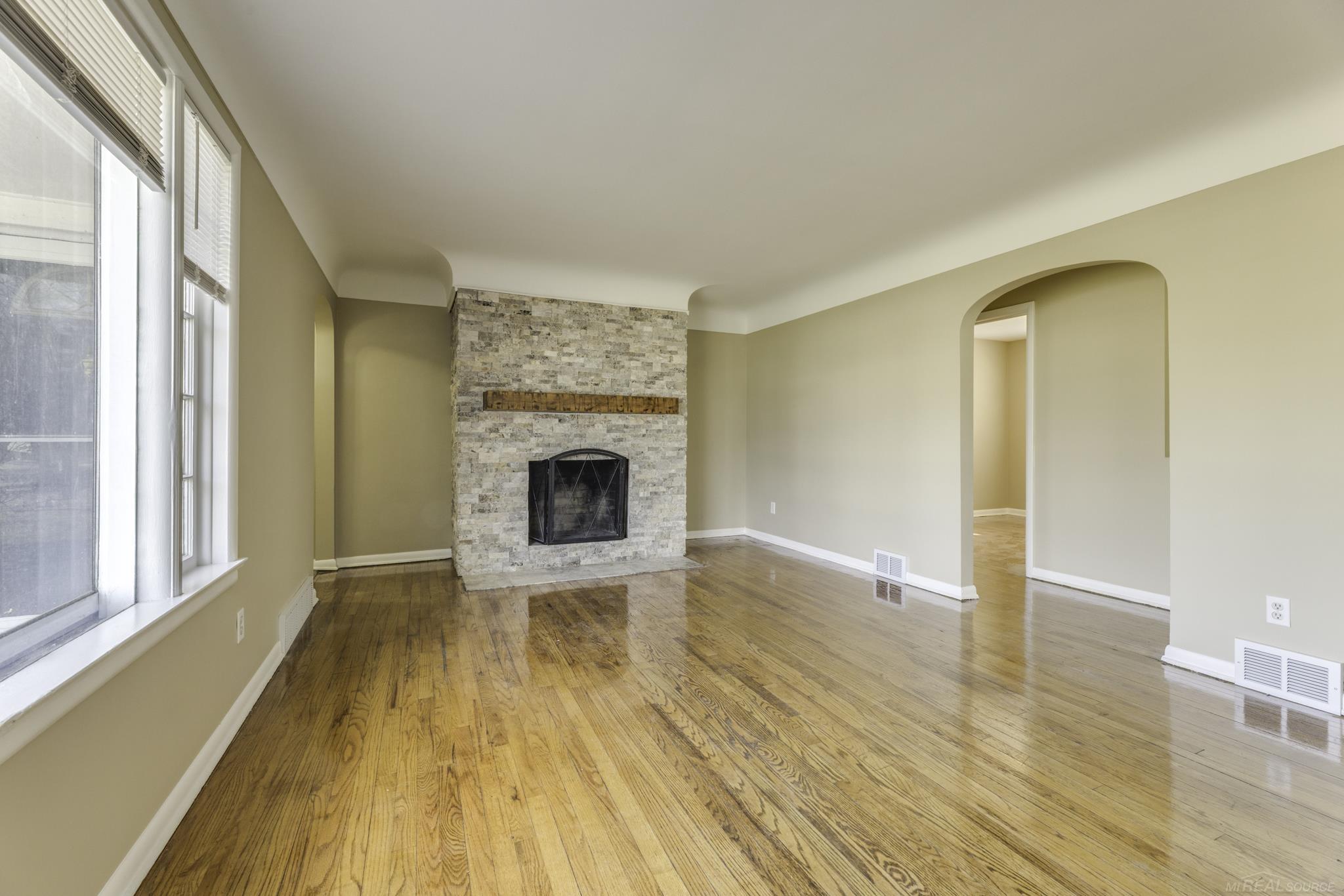 3126 Gratiot Avenue