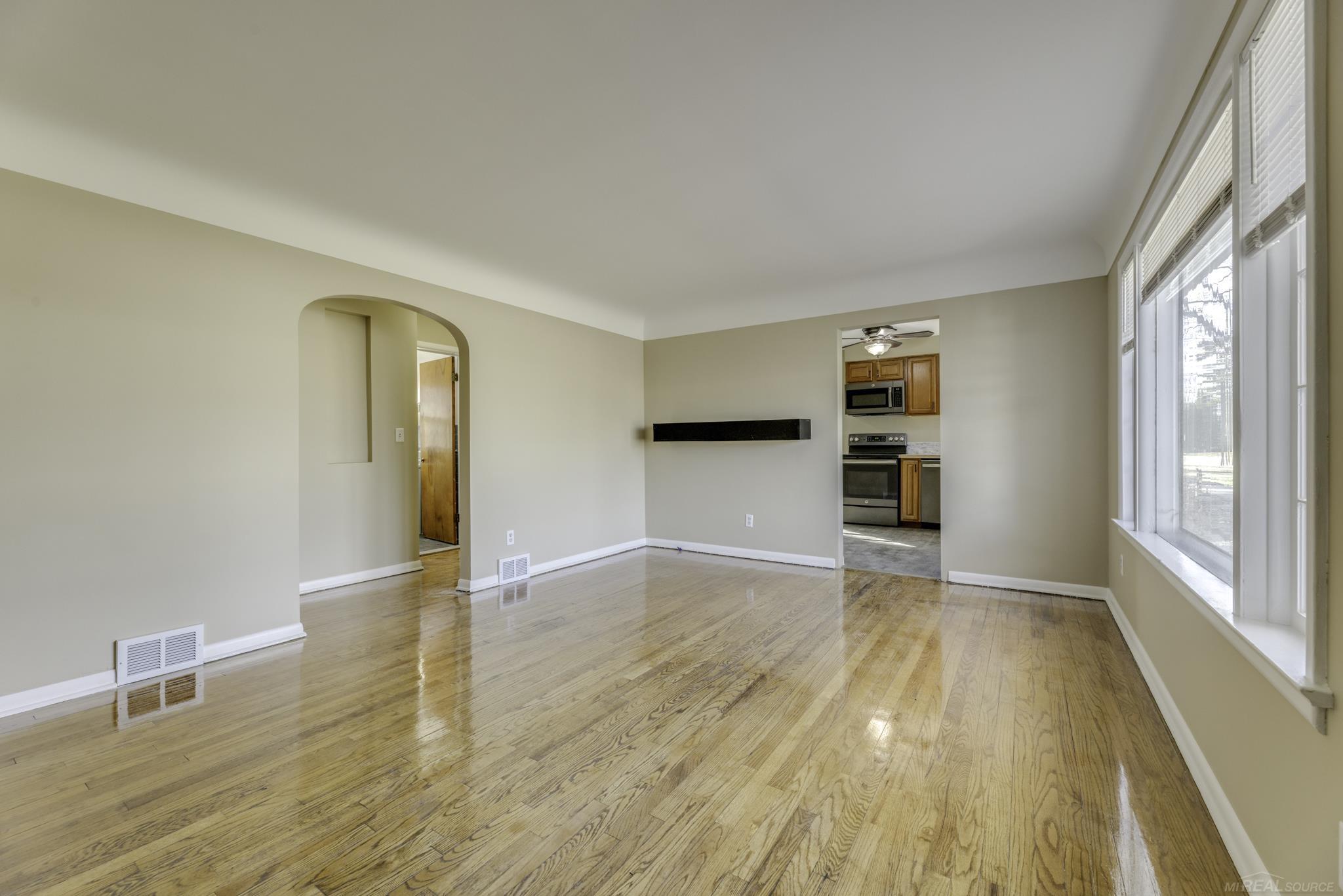 3126 Gratiot Avenue