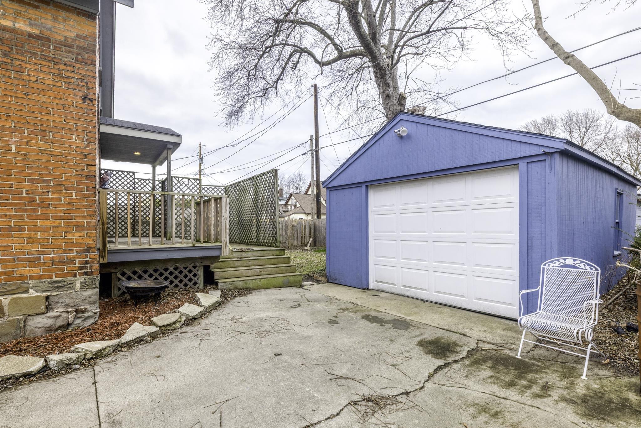 2418 Maple Street