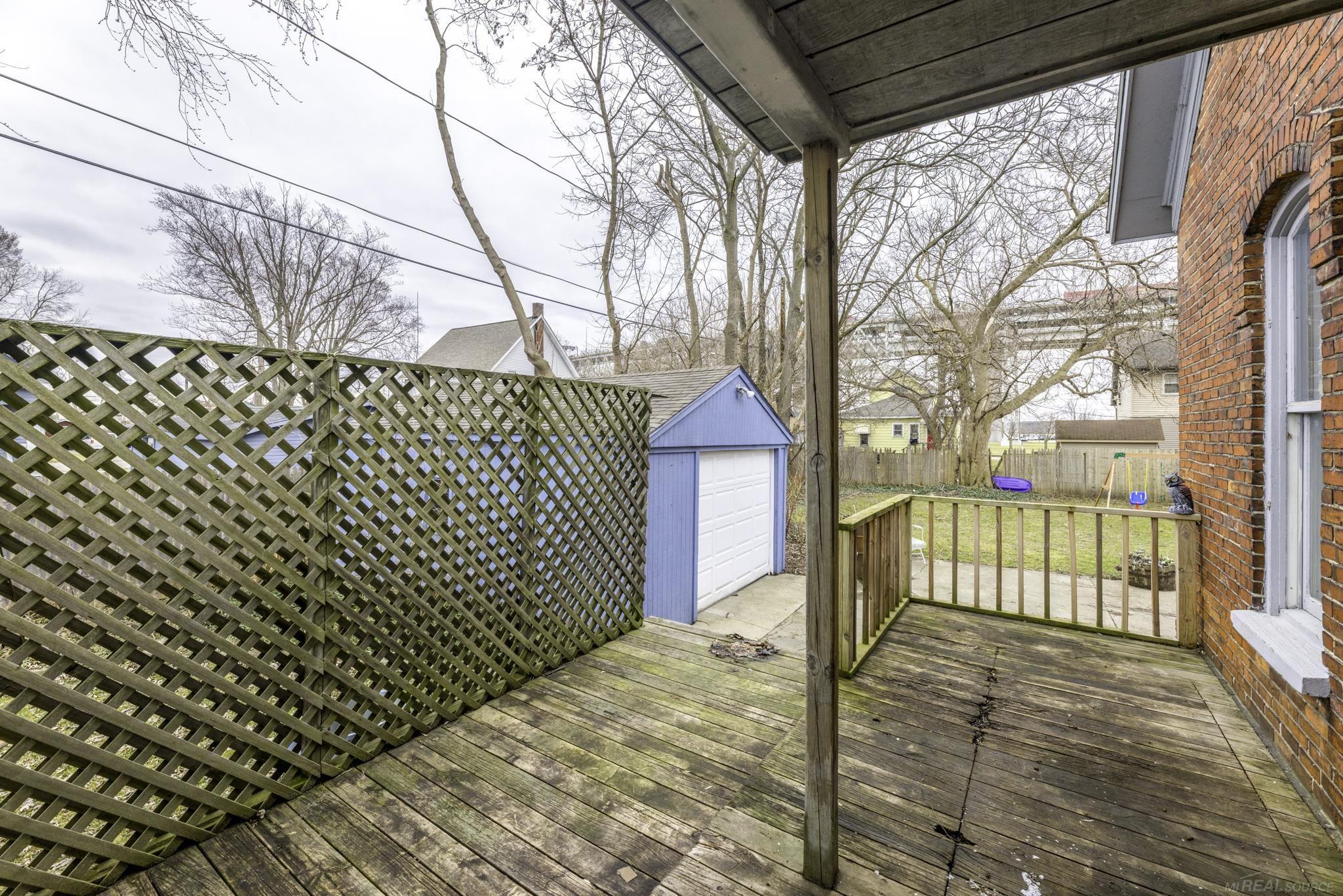 2418 Maple Street