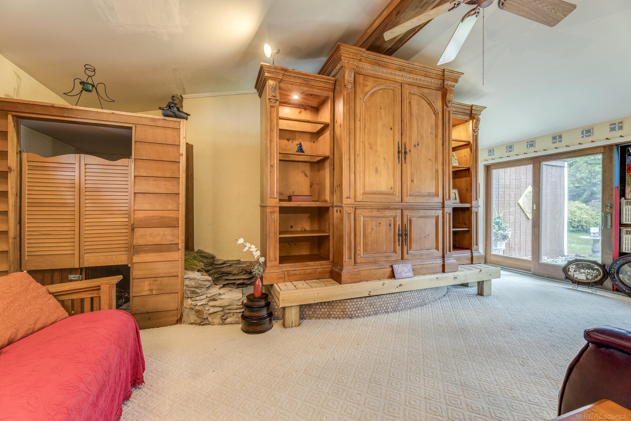 7474 Cardinal Road