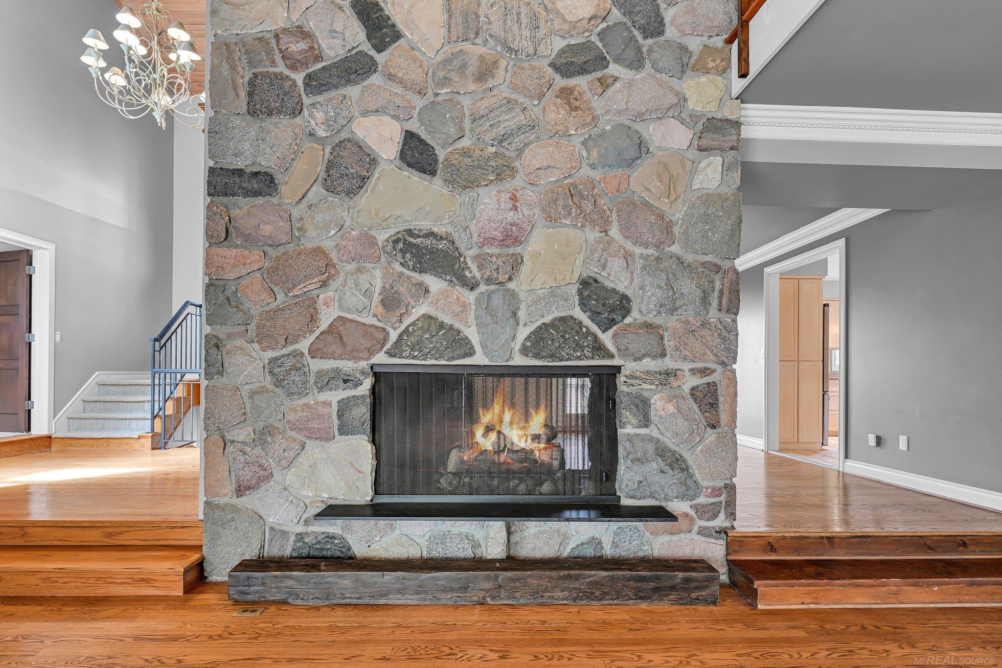 905 Hidden Oak Hill Lane