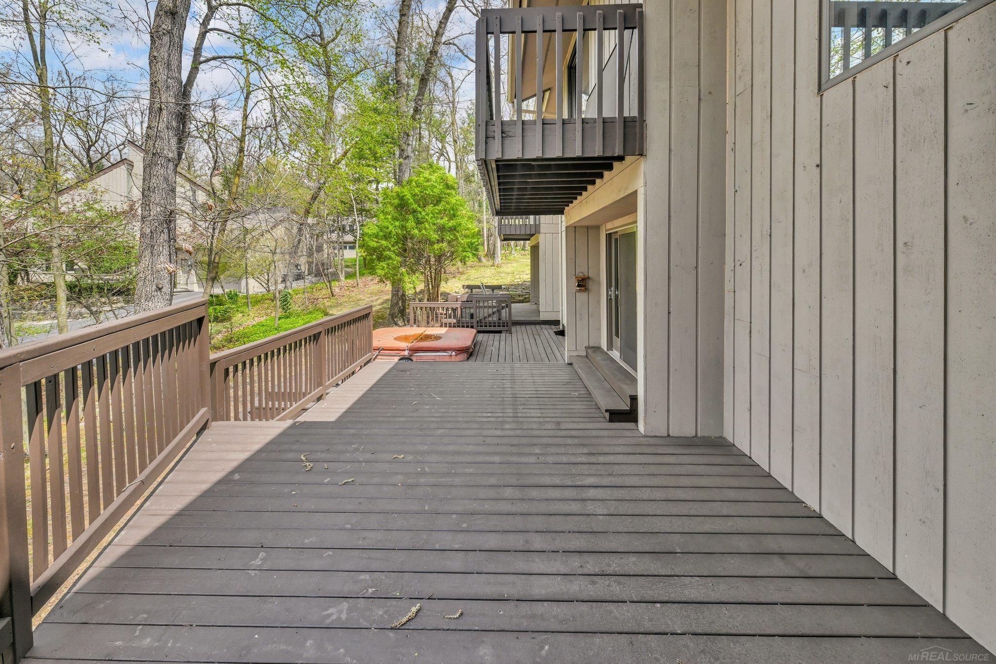 905 Hidden Oak Hill Lane