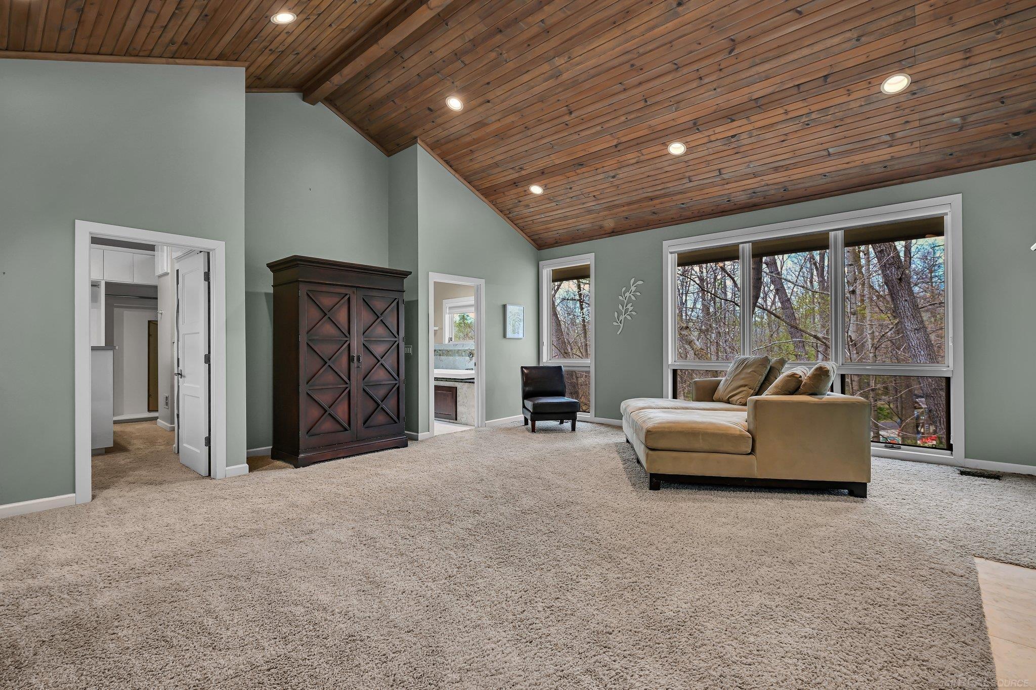 905 Hidden Oak Hill Lane