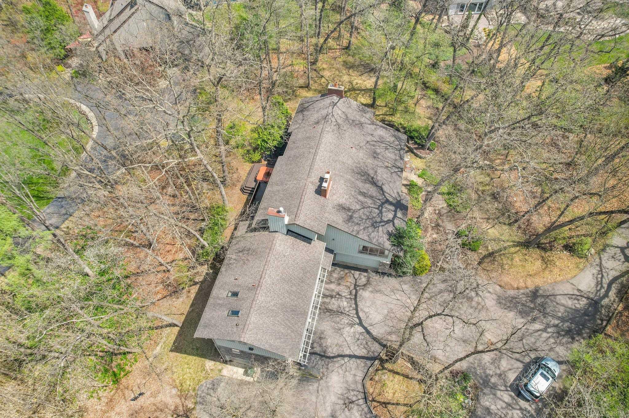 905 Hidden Oak Hill Lane