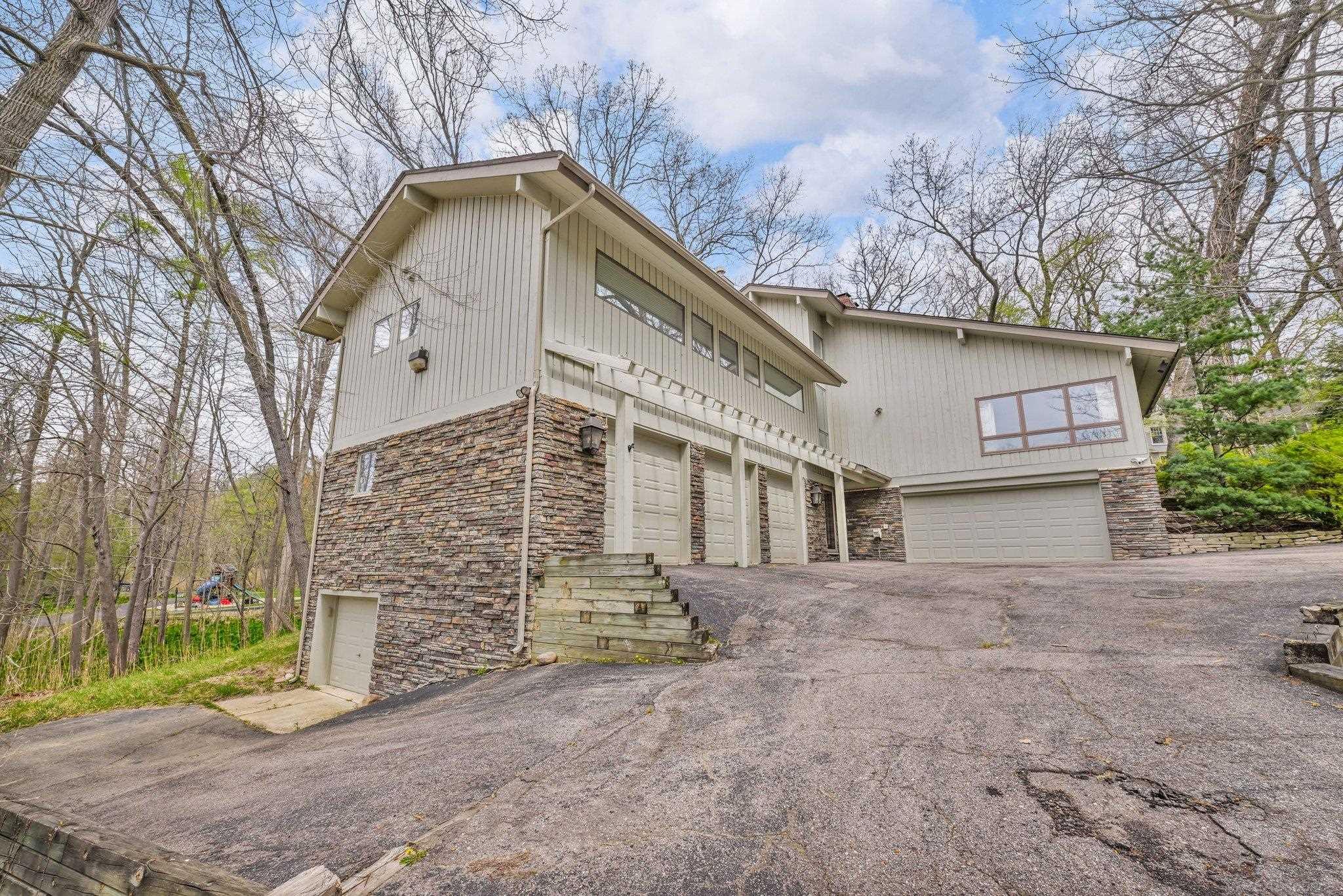 905 Hidden Oak Hill Lane