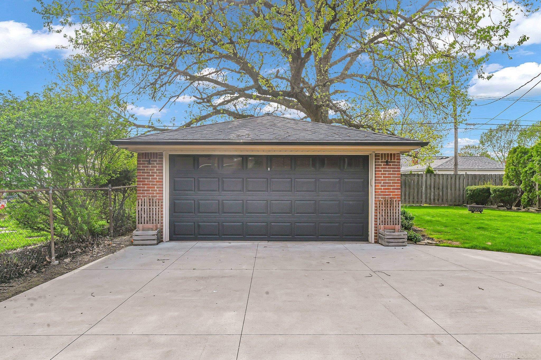 28443 Campbell Drive