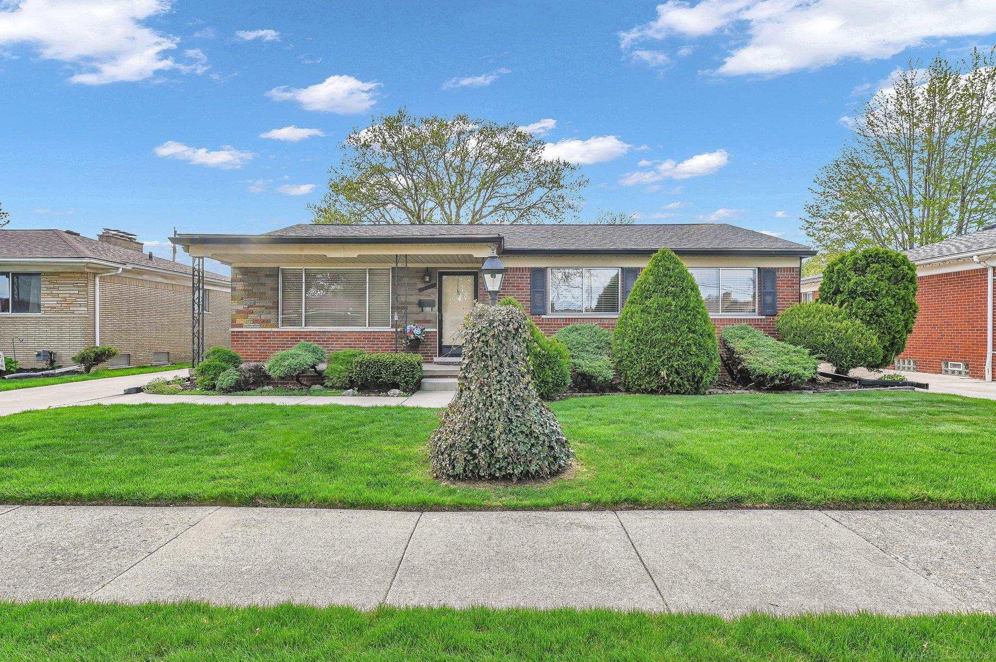 28443 Campbell Drive
