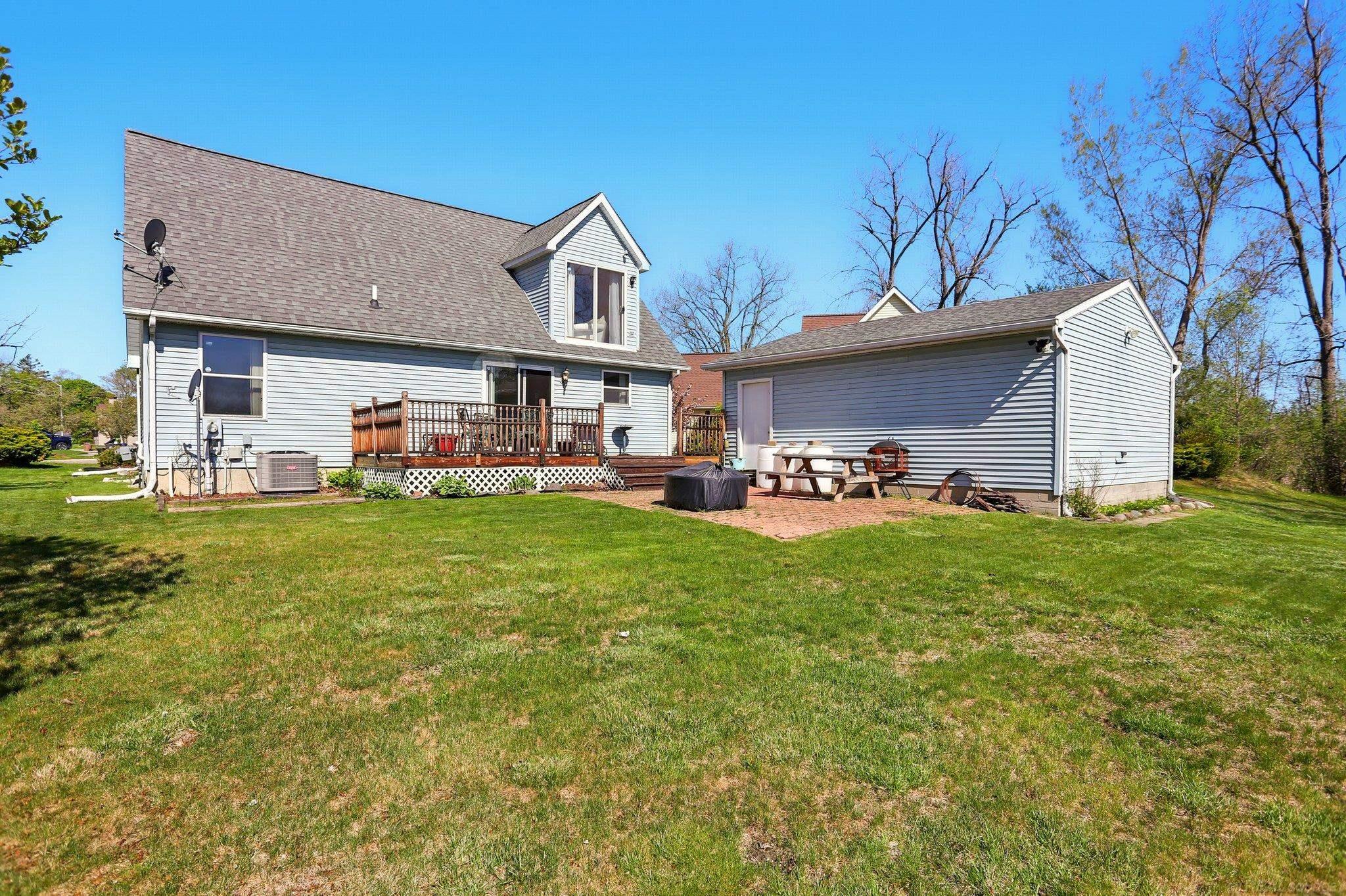 875 Barren Oaks Drive
