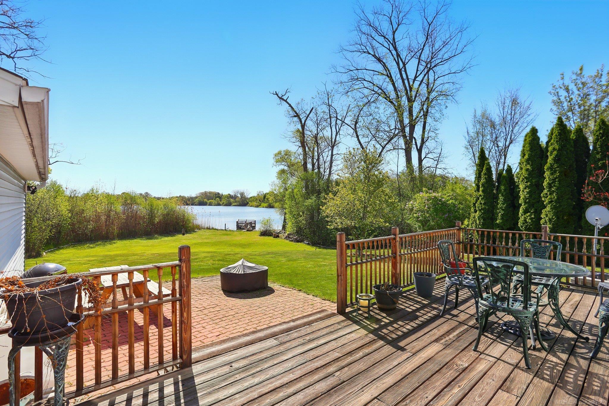 875 Barren Oaks Drive