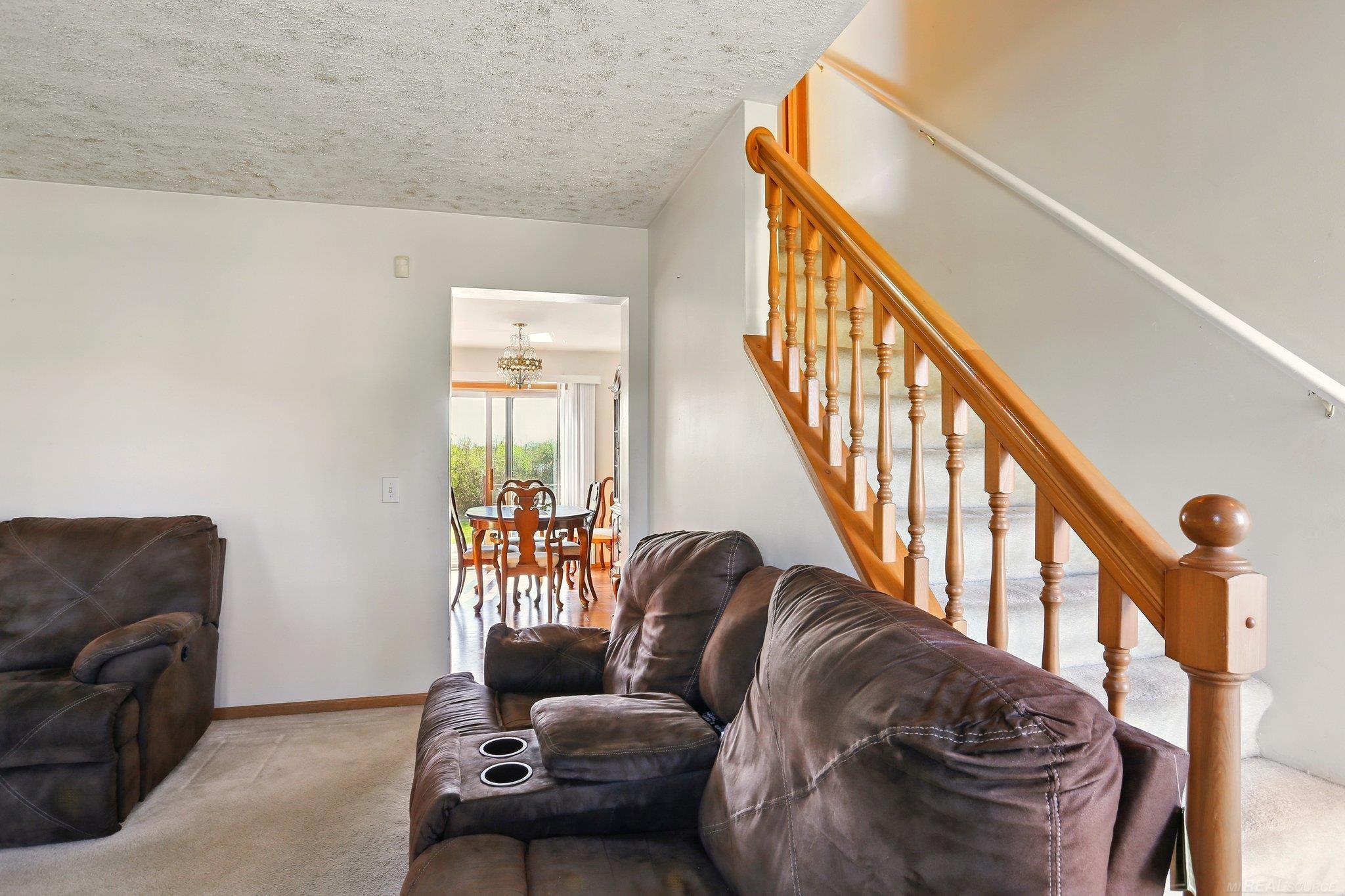 875 Barren Oaks Drive