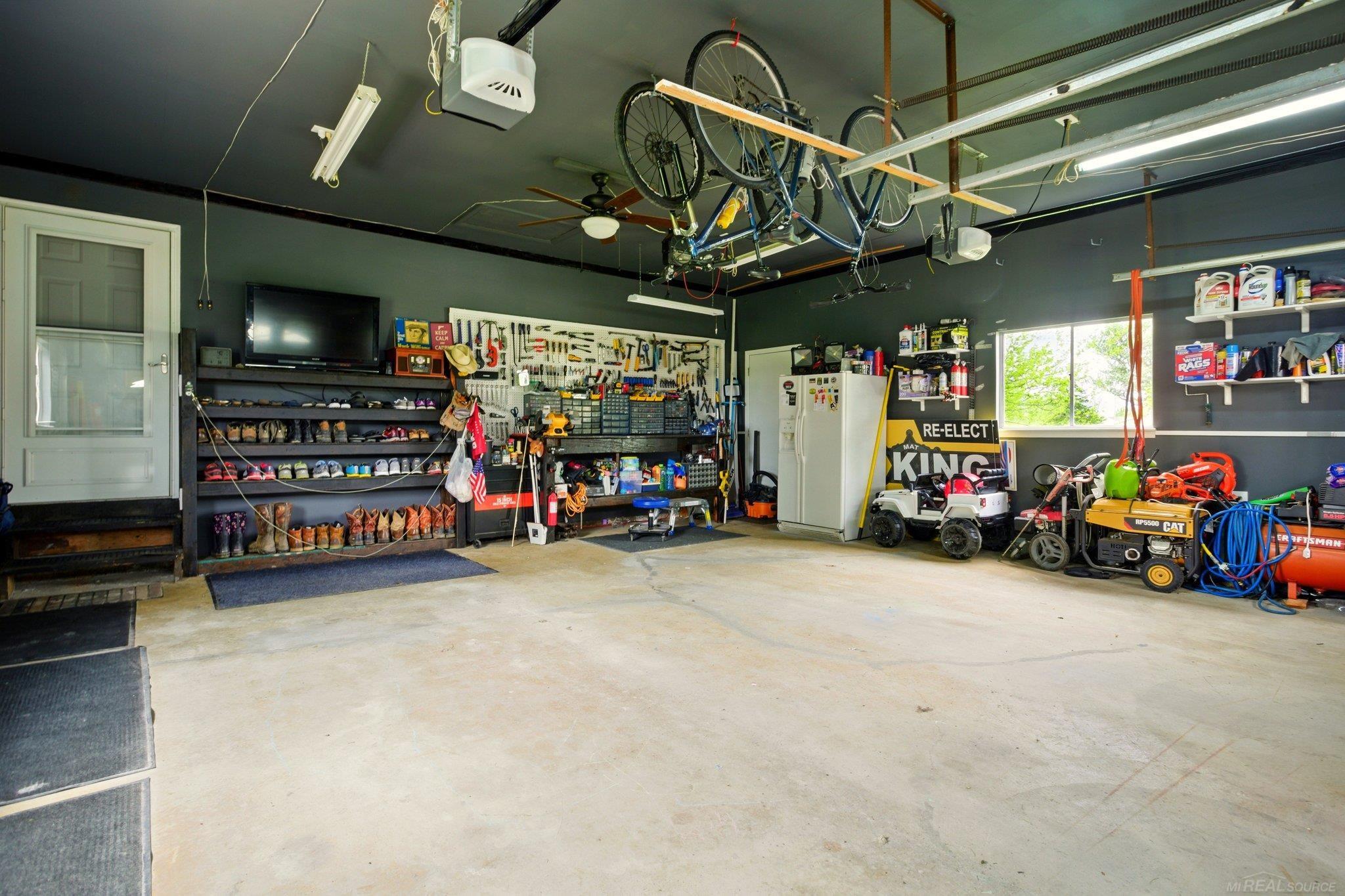 2219 Riley Center