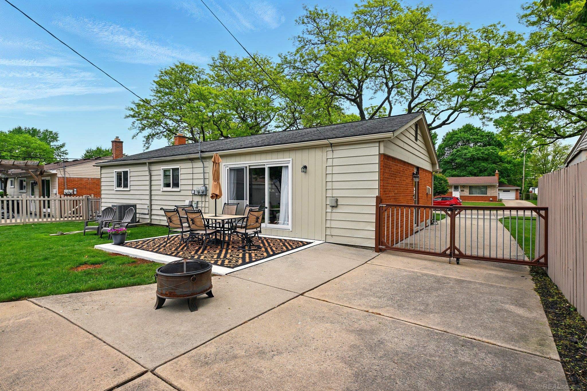 14705 Blue Skies Street